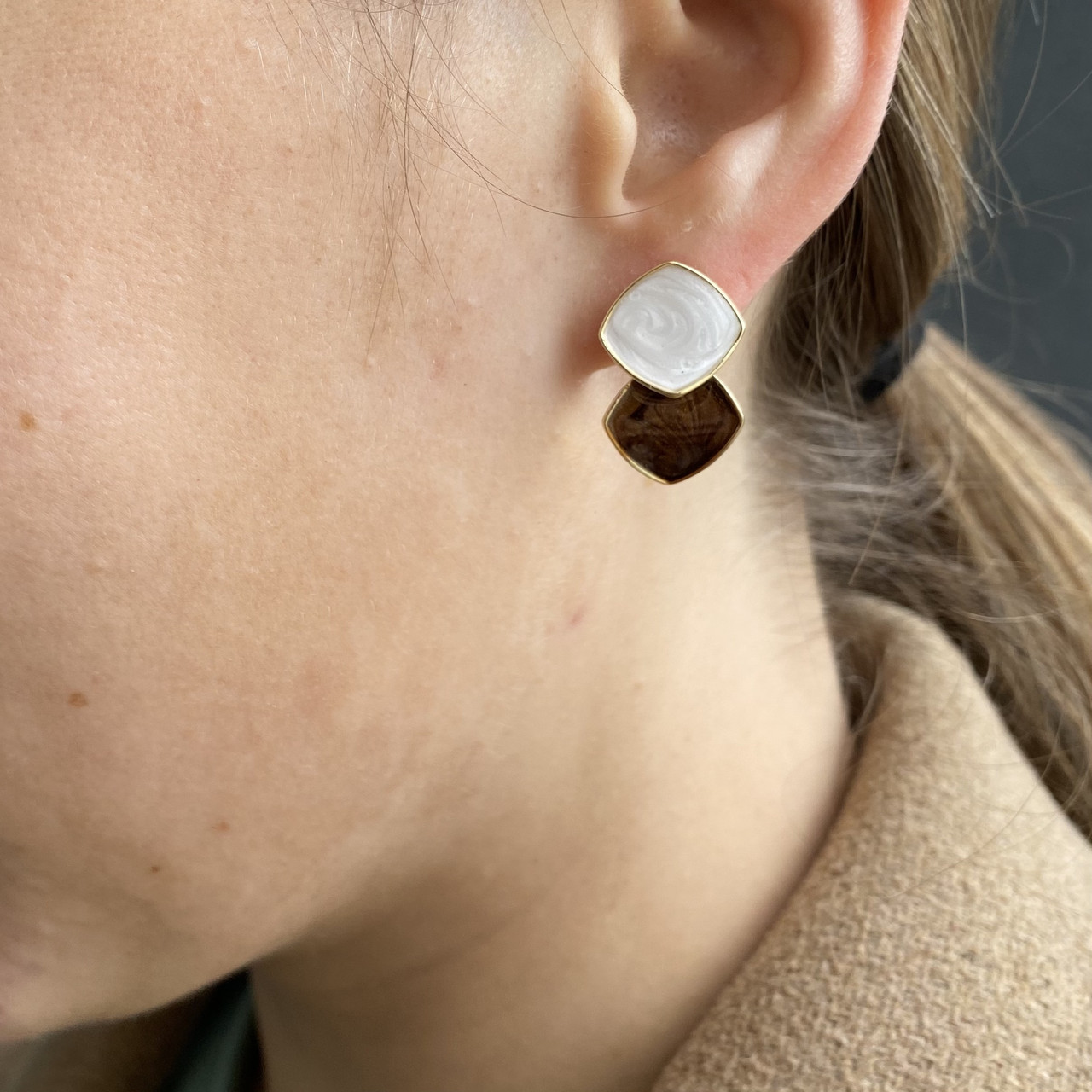

Серьги SheShe Vintage (white / brown)