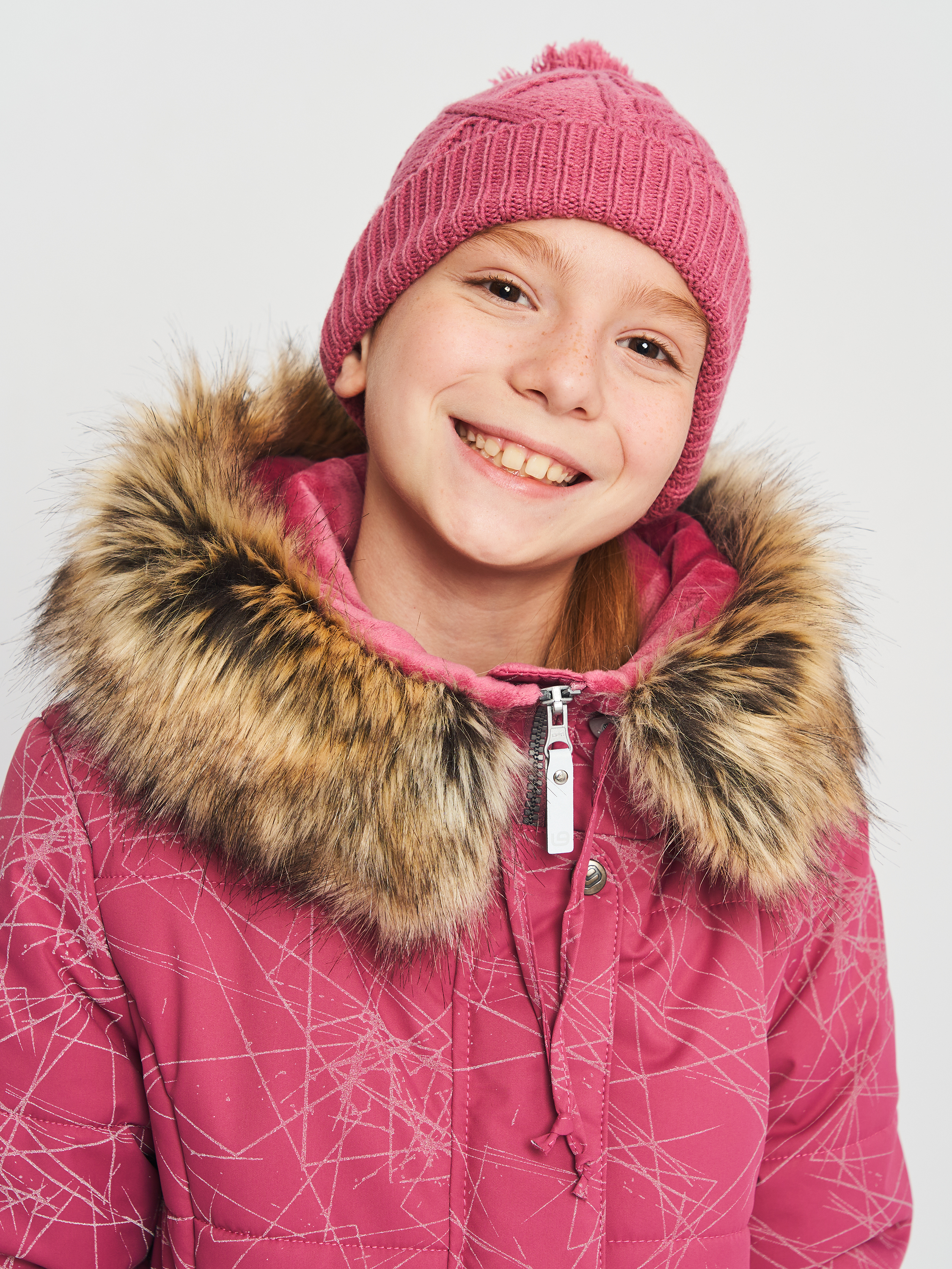 Акция на Дитяча зимова шапка-біні в'язана з помпоном для дівчинки Zippy 1131668 54 Темно-рожева от Rozetka