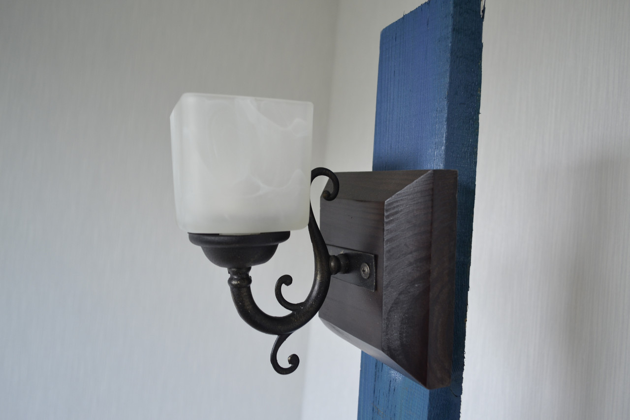 

Бра из дерева Woodlight 1100