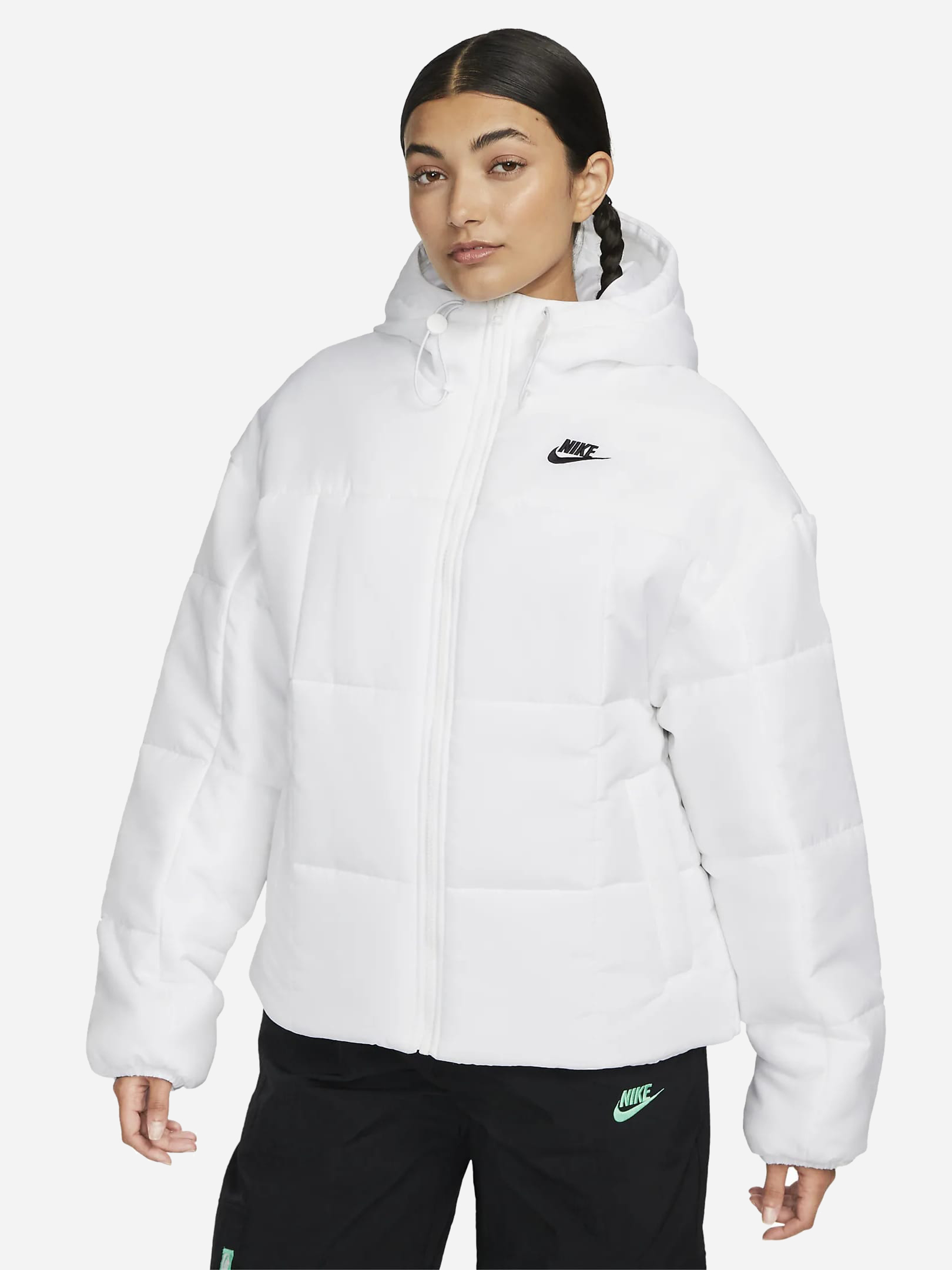 Акція на Куртка зимняя женская Nike Thermo Classic Puffer FB7672-100 L White/Black від Rozetka