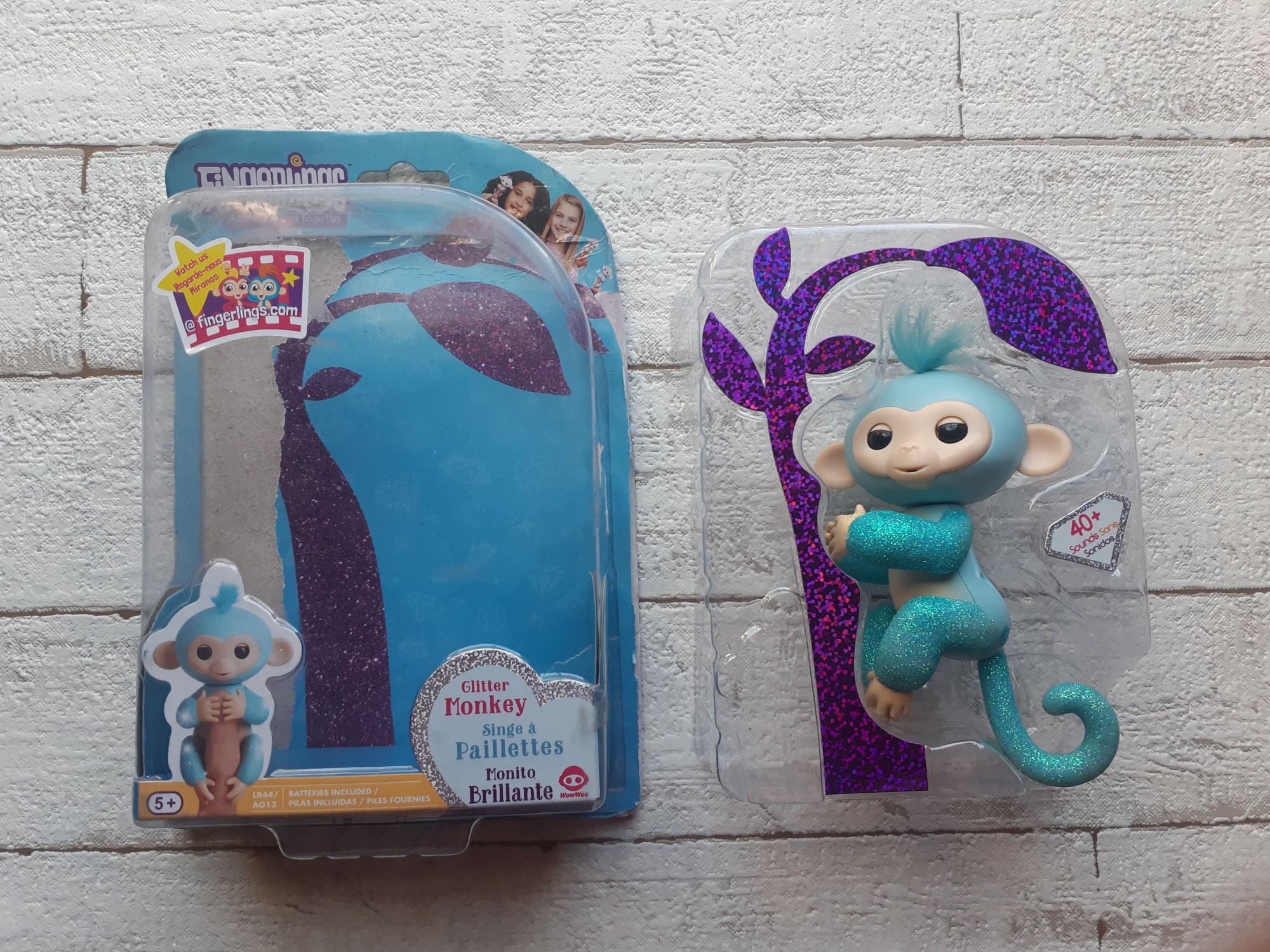 

Интерактивная игрушка Fingerlings Обезьянка Амелия голубая 12 см W3760/3761