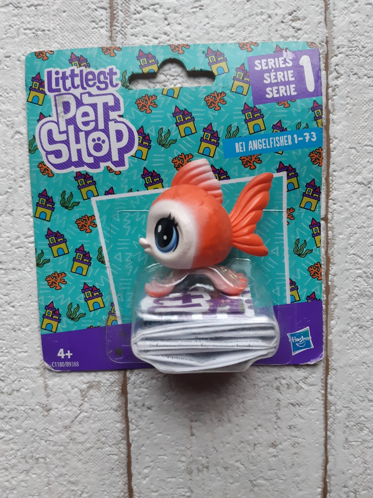 

Игровая фигурка Littlest Pet Shop Пет Angel Fish Hasbro C1180 B9388