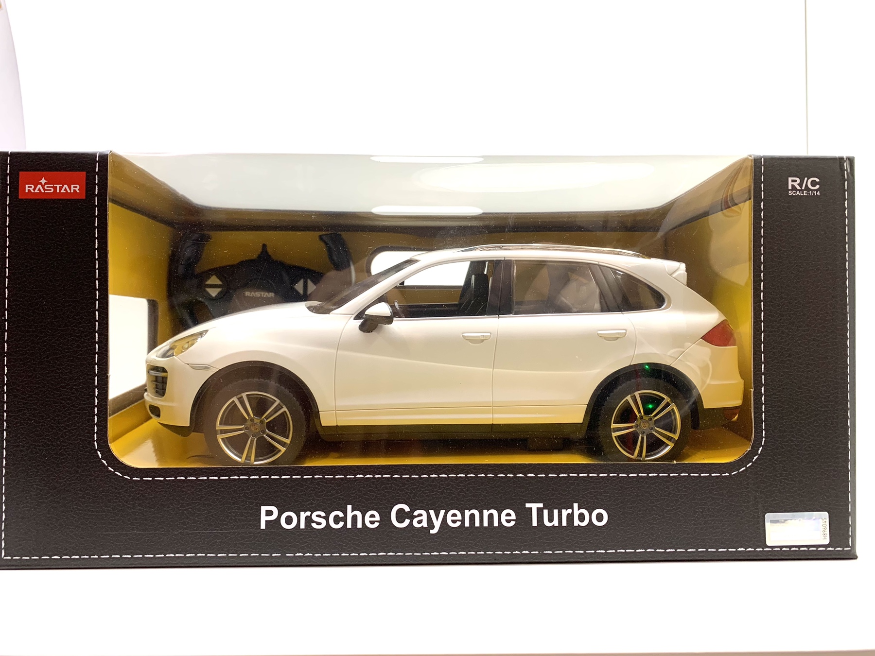 Машина Rastar на радиоуправлении Porsche Cayenne Turbo масштаб 1:12 Белая  (42900) – фото, отзывы, характеристики в интернет-магазине ROZETKA от  продавца: My top | Купить в Украине: Киеве, Харькове, Днепре, Одессе,  Запорожье, Львове