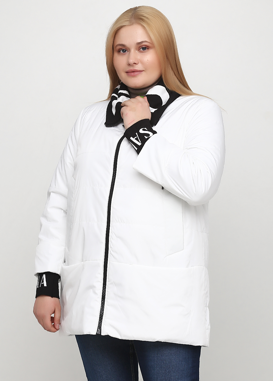 

Женская куртка BUTTON L 72-328L-18 белый 4XL