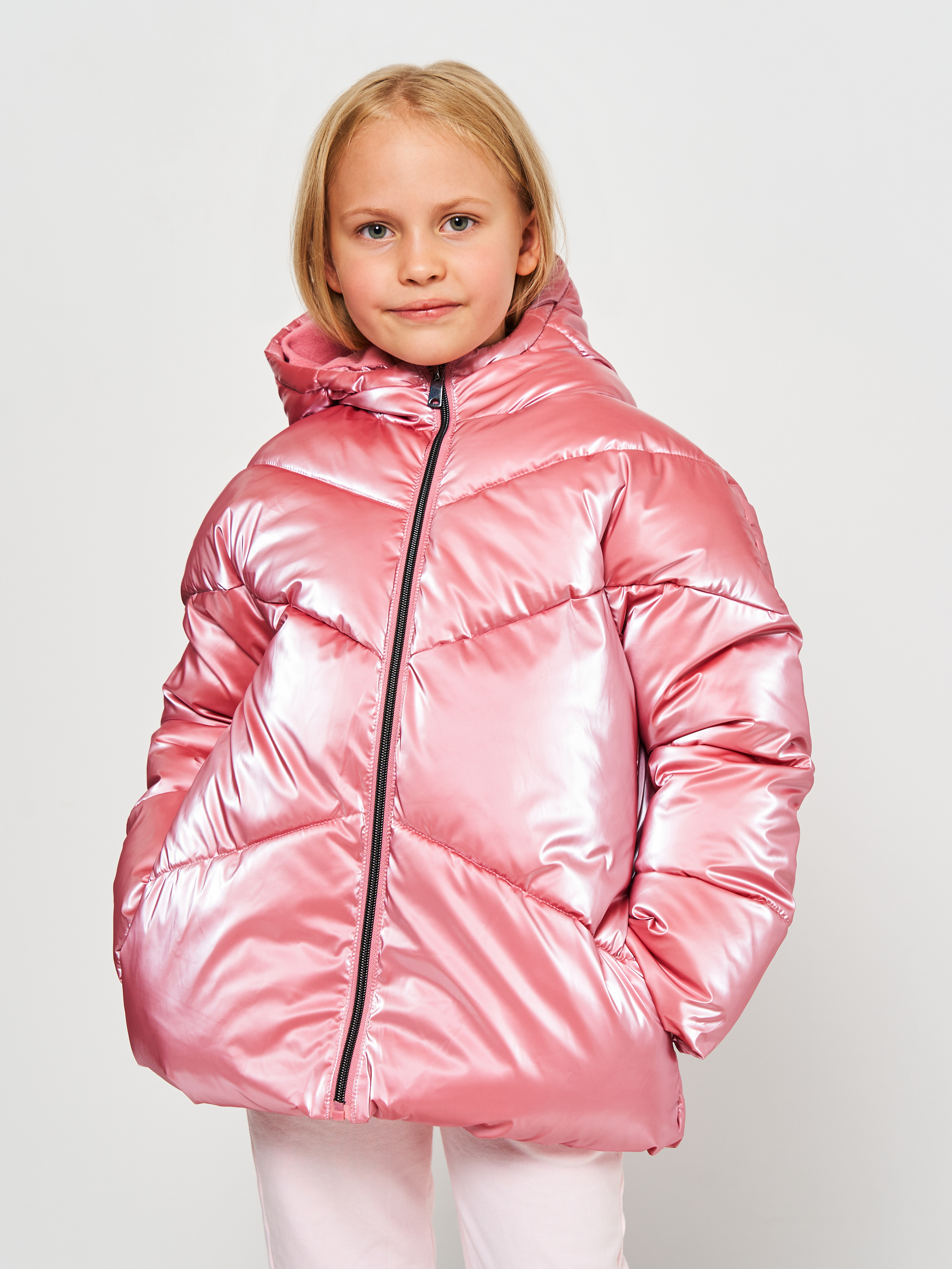 Акція на Дитяча зимова куртка для дівчинки Minoti 16coat 21 39826JNR 110-116 см Рожева від Rozetka