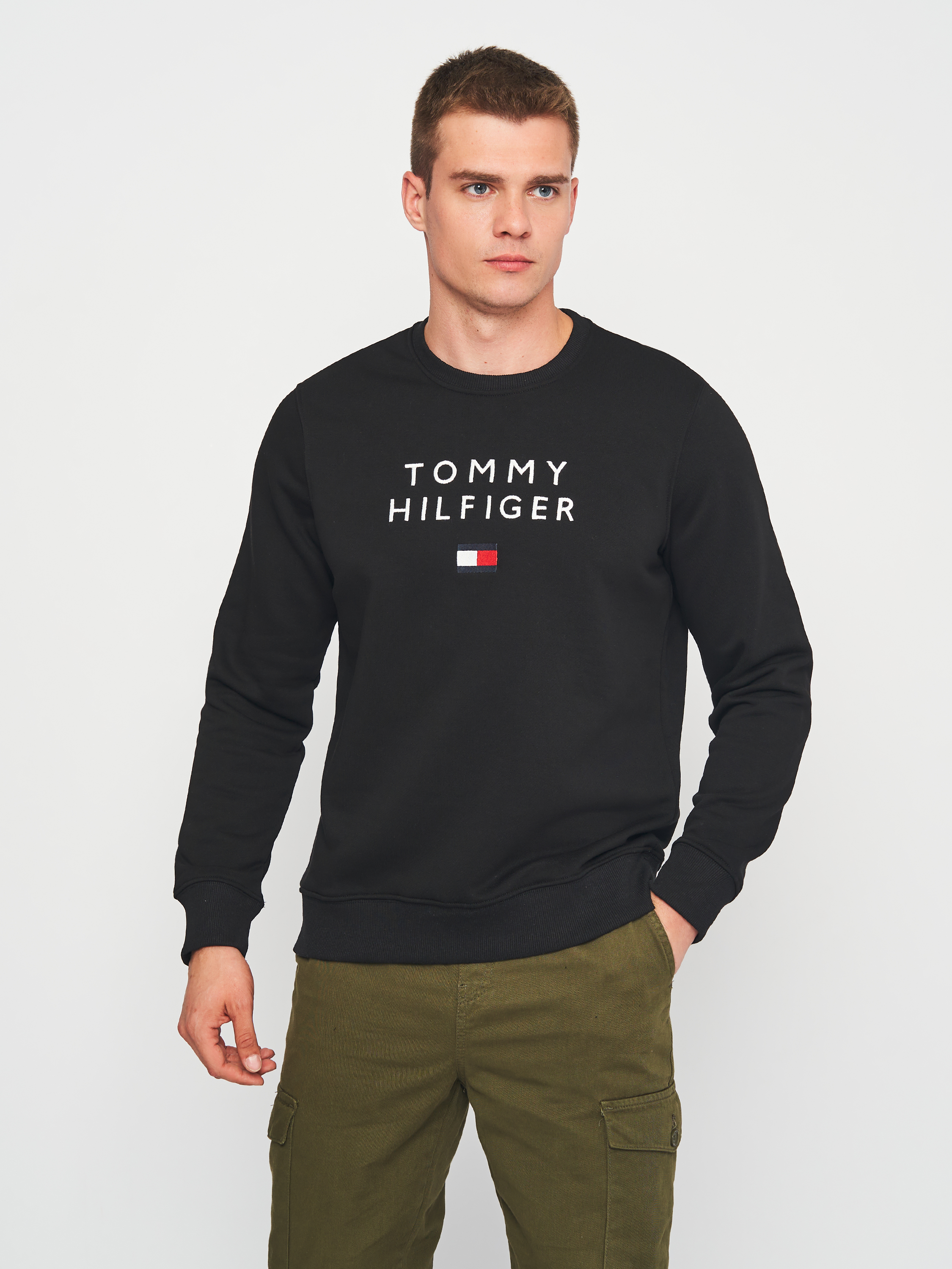 Акція на Світшот Tommy Hilfiger 11203.1 2XL (52) Чорний від Rozetka