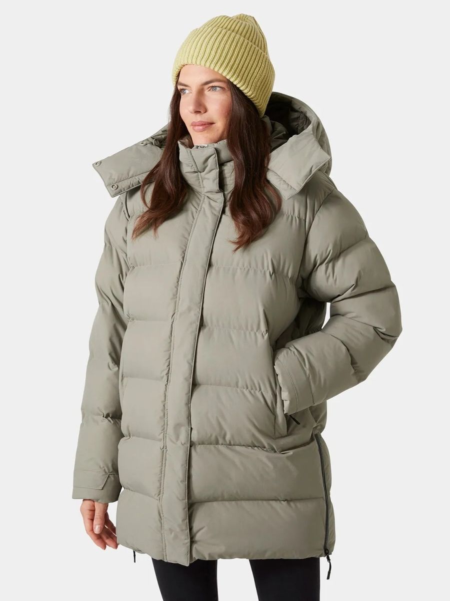 Акція на Куртка зимова жіноча Helly Hansen W Aspire Puffy Parka 53515-885 XS Бежева від Rozetka