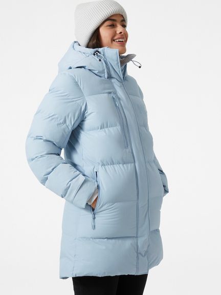 Акція на Куртка зимова жіноча Helly Hansen W Adore Puffy Parka 53205-582 S Блакитна від Rozetka