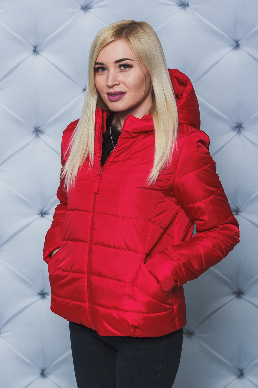 

Куртка Versal 232/15 - Красная, Куртка Versal 232/15 52-54 Красная