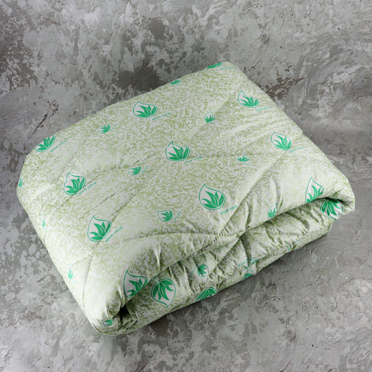

Одеяло закрытое холлофайбер с пропиткой Aloe Vera (Микрофибра) Полуторное T-55066 Moda (T-55066-42-P)