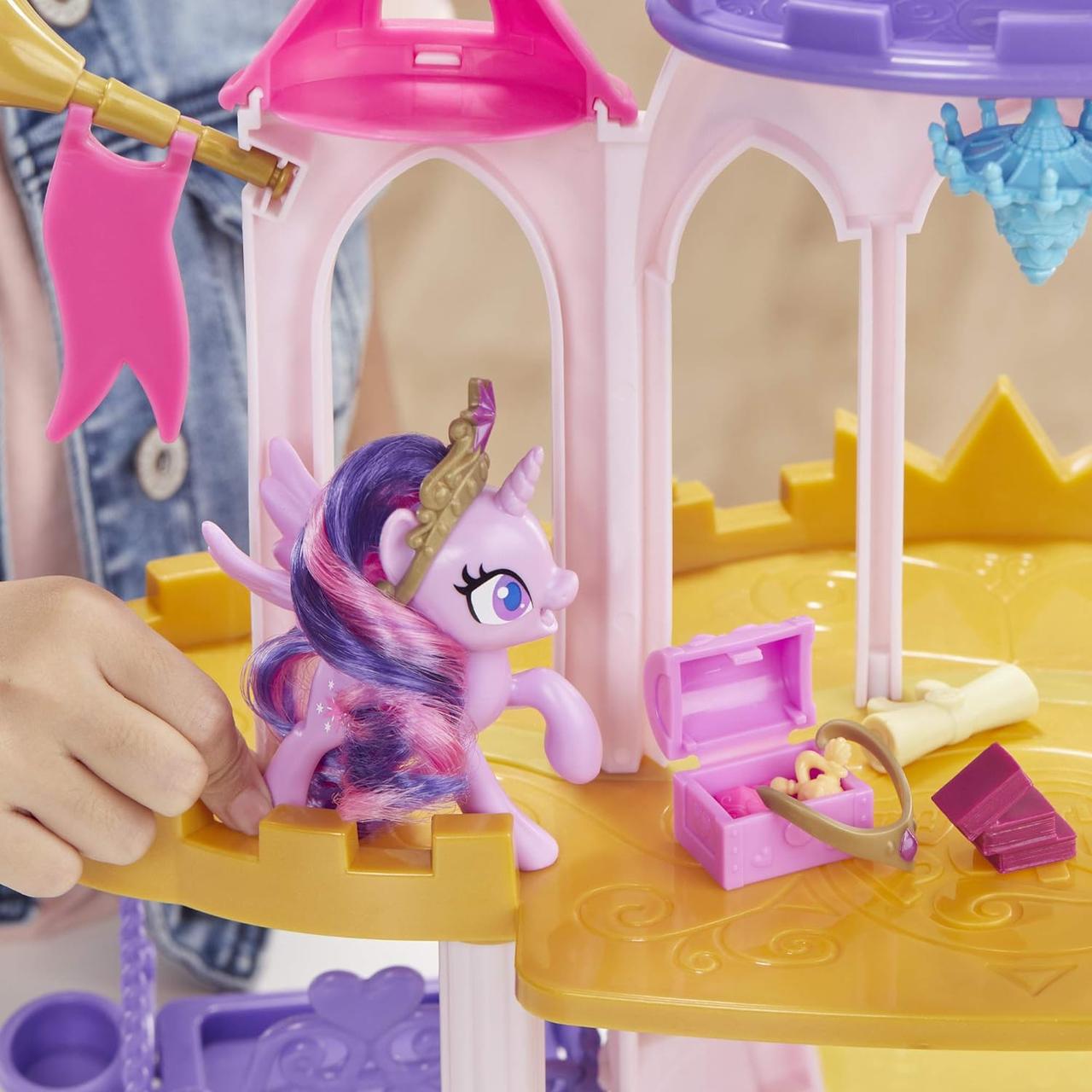 Игровой набор My Little Pony Замок дружбы My Little Pony Friendship Castle  Playset – фото, отзывы, характеристики в интернет-магазине ROZETKA от  продавца: Gotta Dolls | Купить в Украине: Киеве, Харькове, Днепре, Одессе,