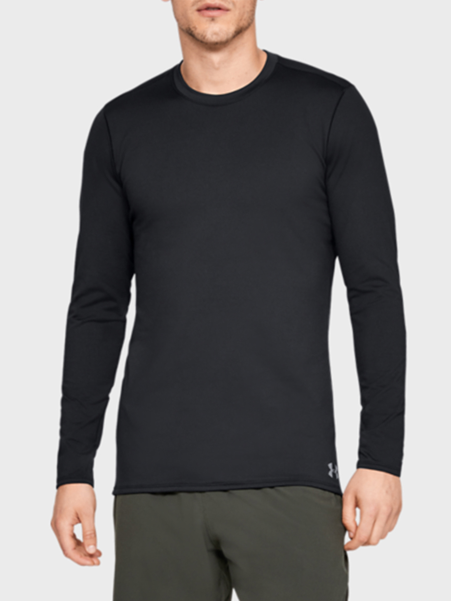 

Лонгслив Under Armour UA ColdGear Fitted Crew 1332491-001 L