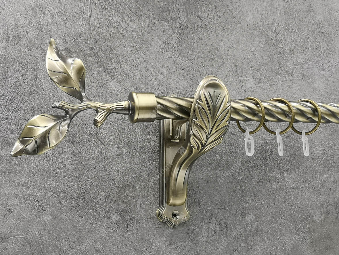 

Карниз Quadrum Лист розы 240 см одинарный ретро Антик 25 мм витая (кольца с крючками)