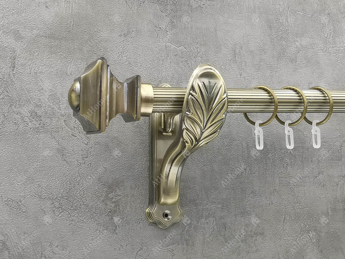 

Карниз Quadrum Борджеза 300 см одинарный ретро Антик 25 мм рифленая (кольца с крючками)