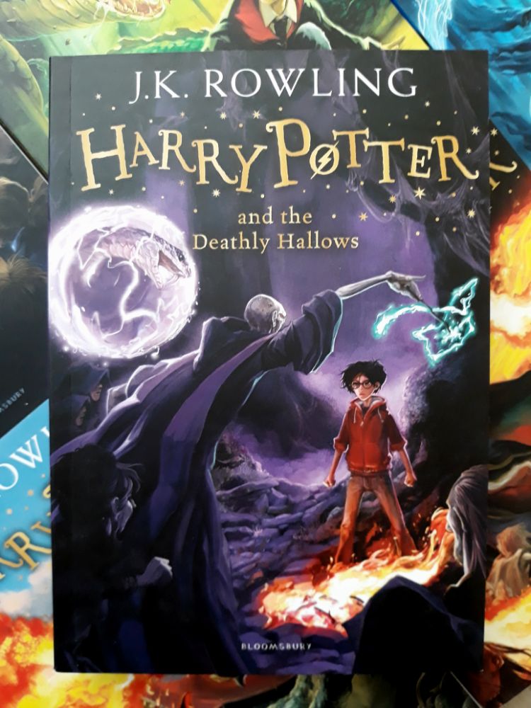 

Harry Potter and the Deathly Hallows