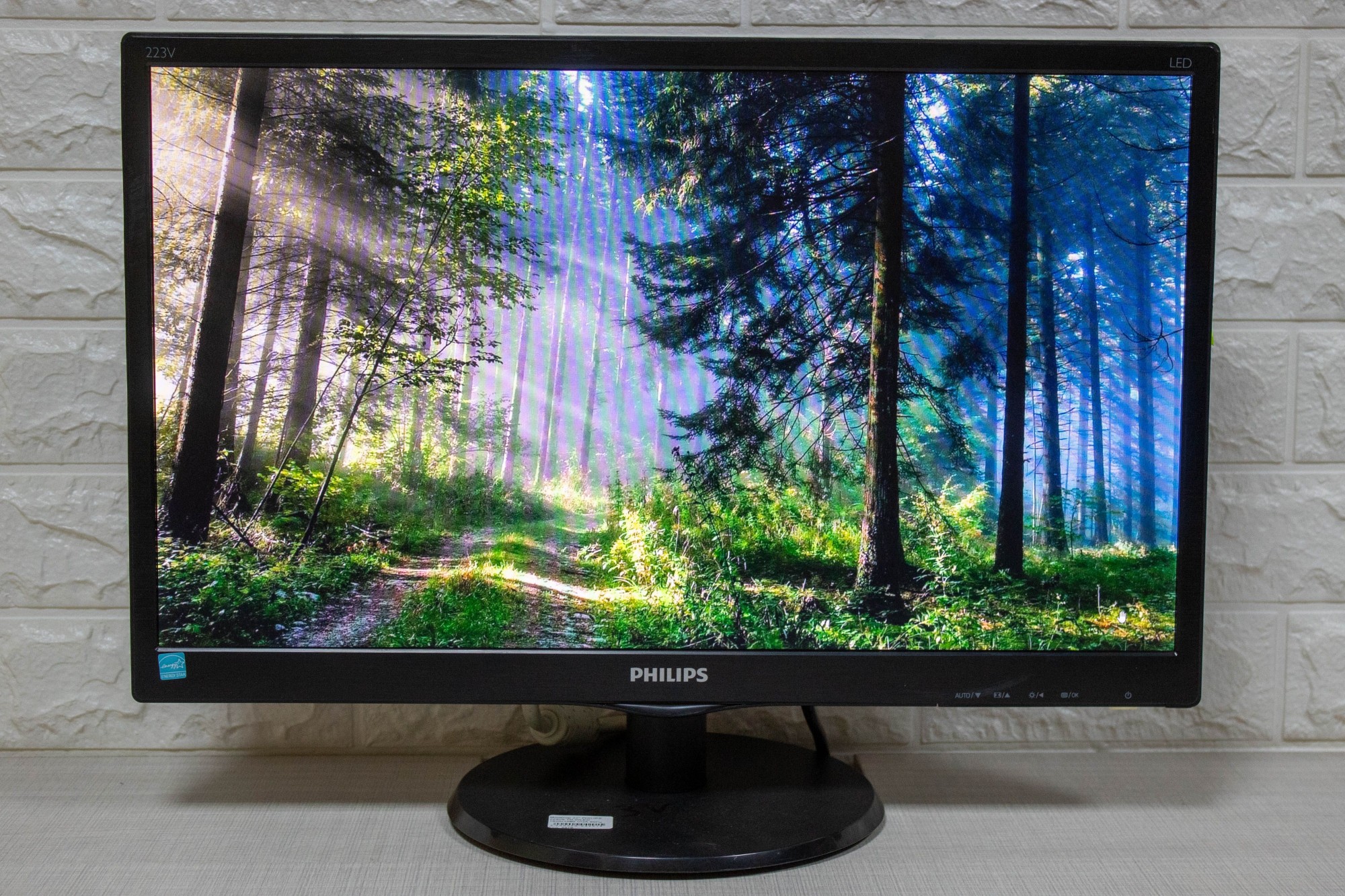 Монитор Philips 22" 223V5 TN WLED б/у A- – фото, отзывы, характеристики ...