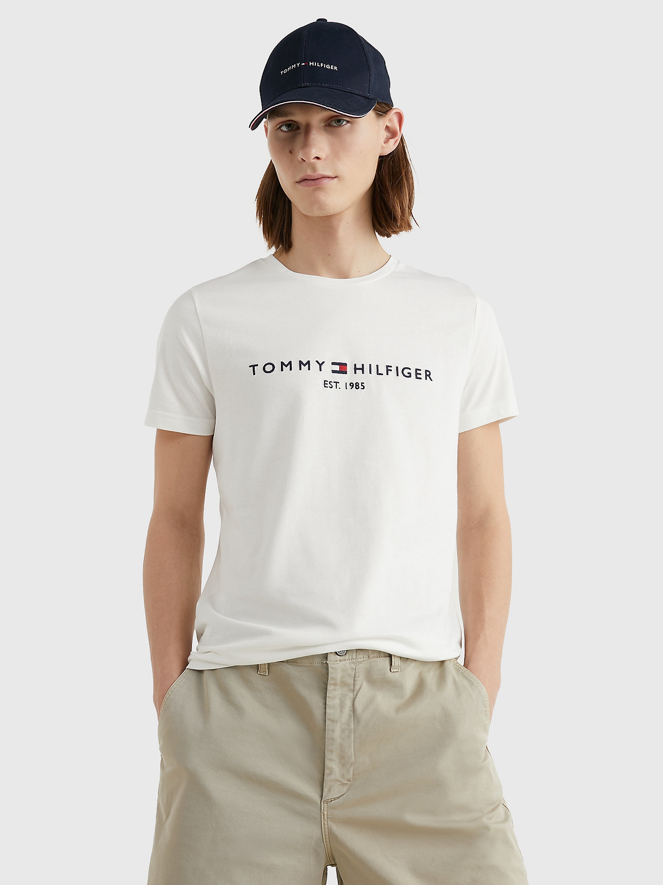 Акція на Футболка чоловіча Tommy Hilfiger MW0MW11465-118 M Біла від Rozetka