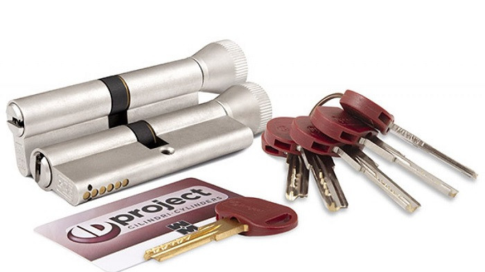 

Цилиндр Mottura Project DPC1F 82 5KEY+1KEY ключ-тумблер матовый никель 49767