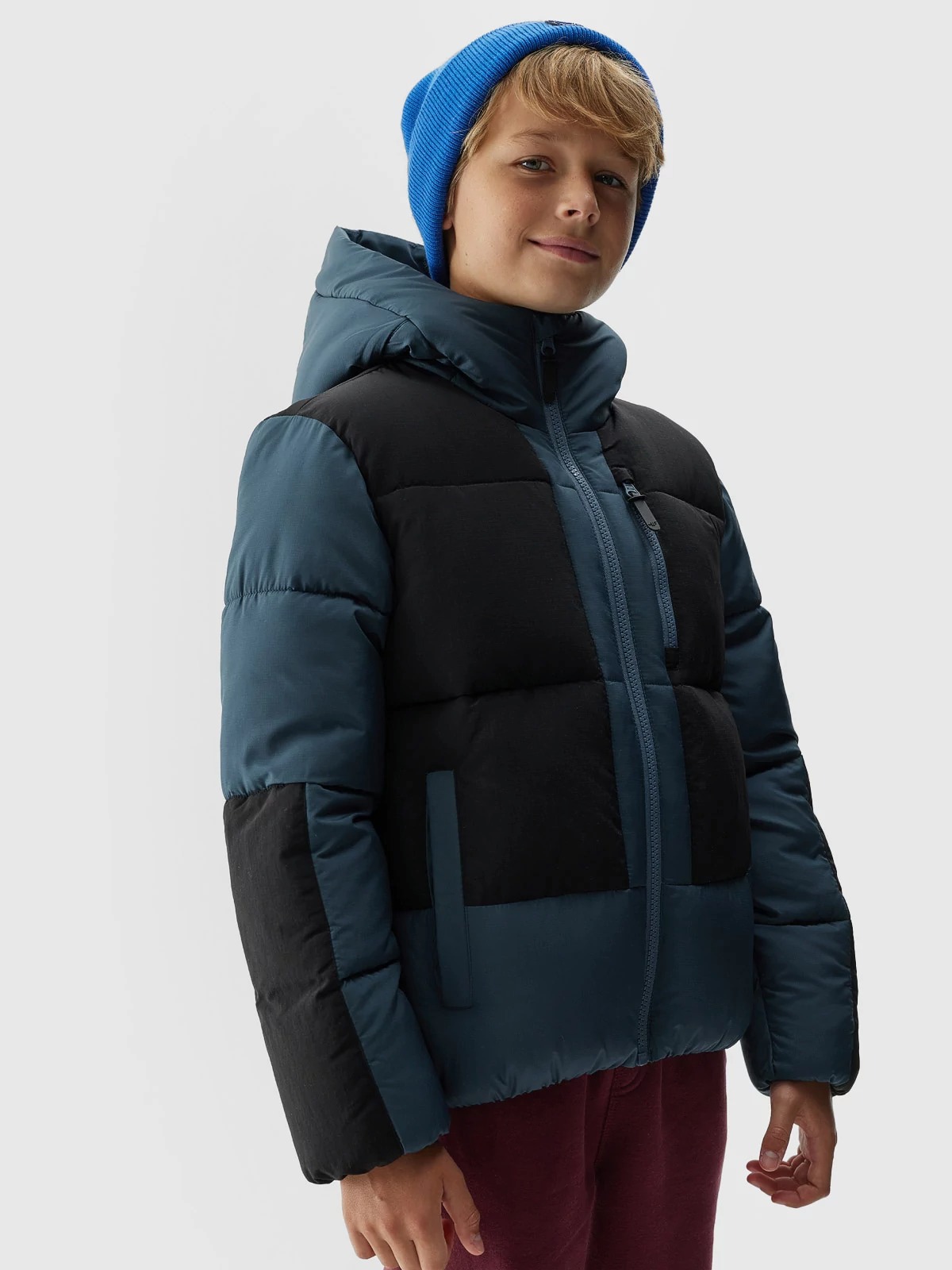 Акція на Дитяча зимова куртка для хлопчика 4F 4FJAW23TDJAM276-30S 134 см від Rozetka