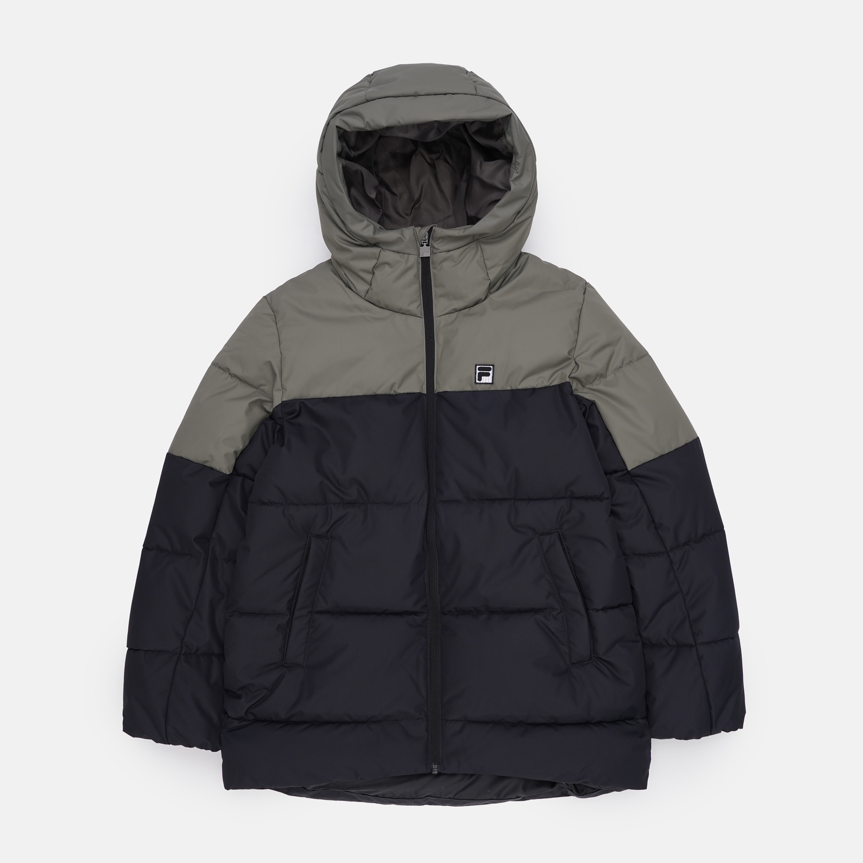 Акция на Підліткова зимова куртка для хлопчика Fila Boys' Jacket 123775-BF 134-140 см Чорний/Коричневий от Rozetka