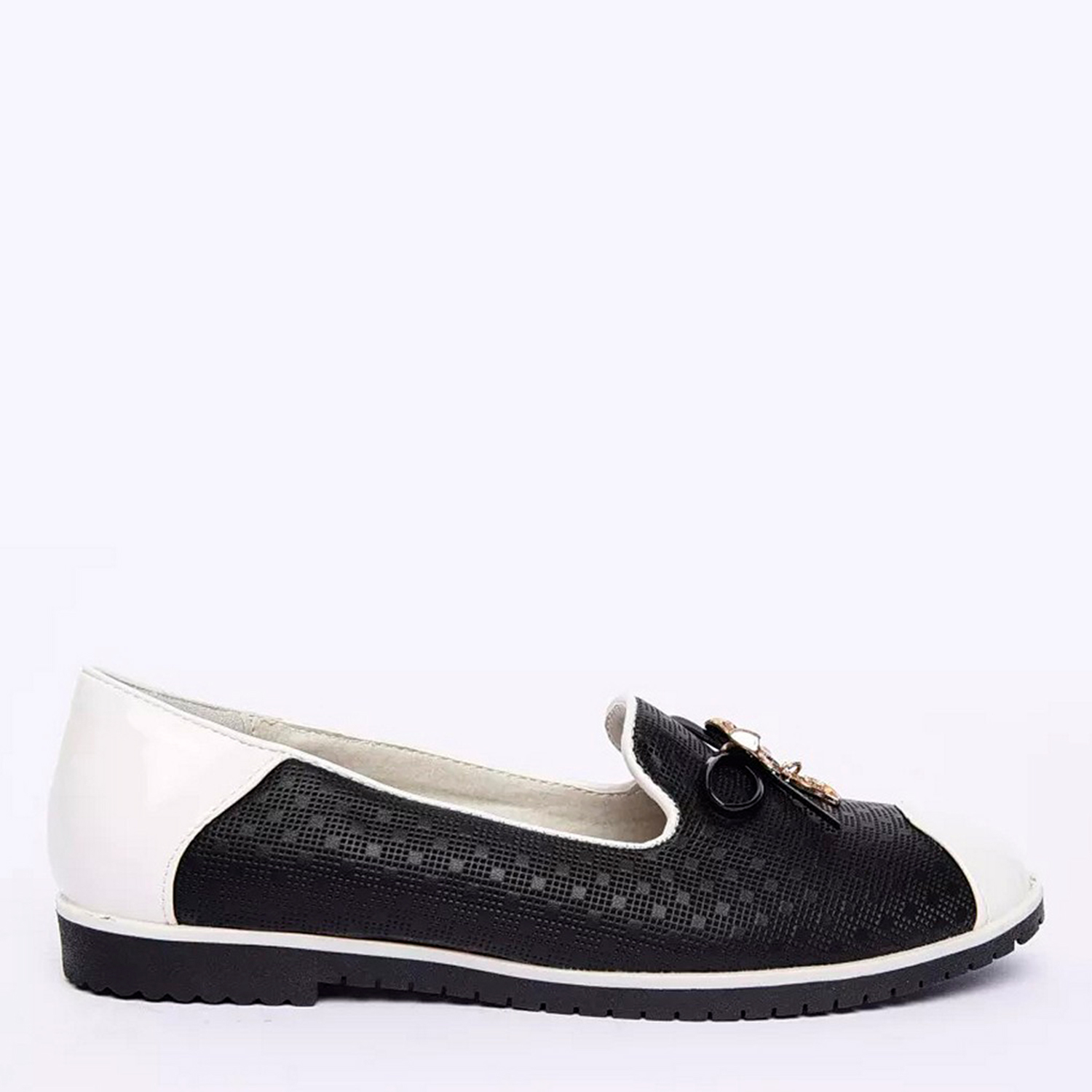Акція на Підліткові туфлі для дівчинки Winiko PVM-155-7-Black-and-white 35 Чорно-білі від Rozetka