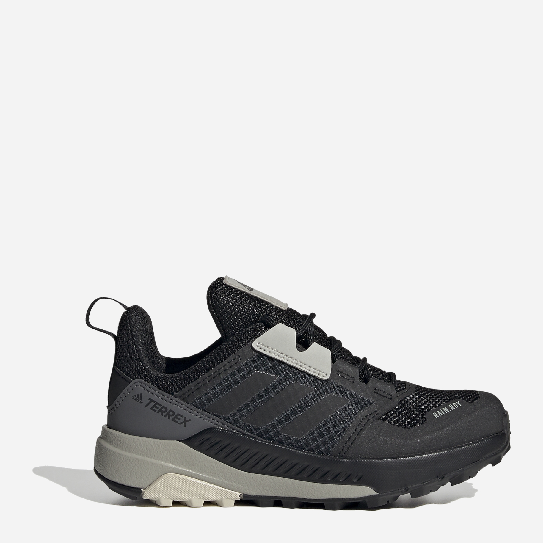 Акція на Підліткові кросівки для хлопчика adidas Terrex Trailmaker RAIN.RDY K FW9327 36 (3.5UK) Чорні від Rozetka