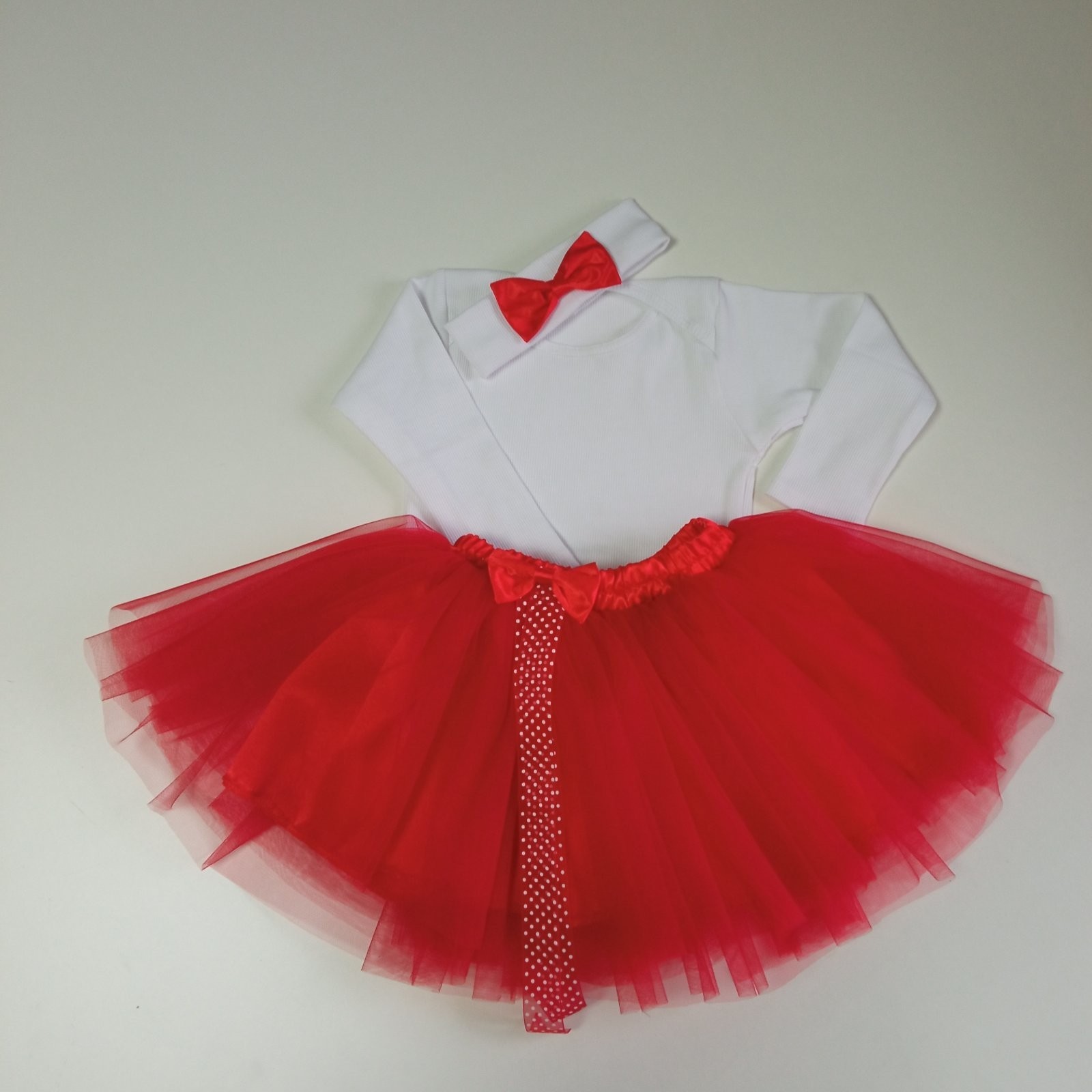 

Комплект для девочки M.A.look cherry red бело-красный