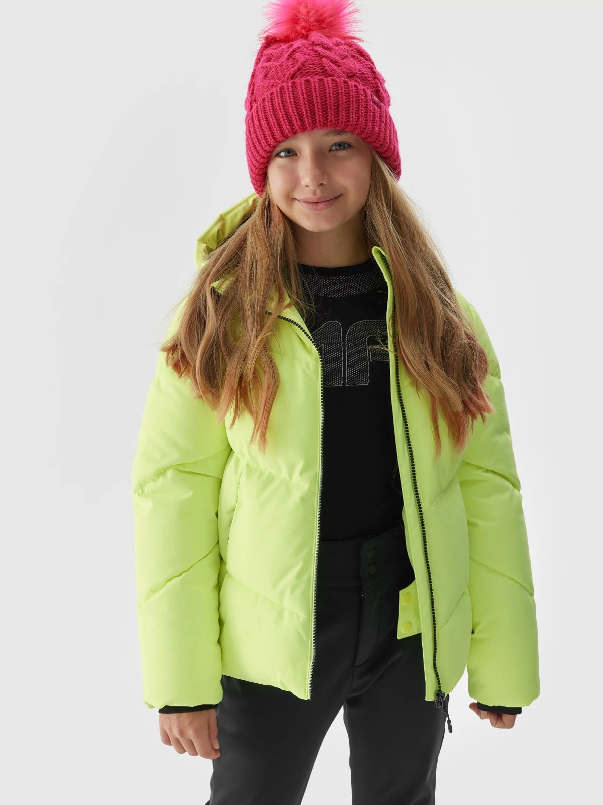 Акція на Дитяча зимова куртка для дівчинки 4F 4FJAW23TTJAF293-72N 128 см від Rozetka