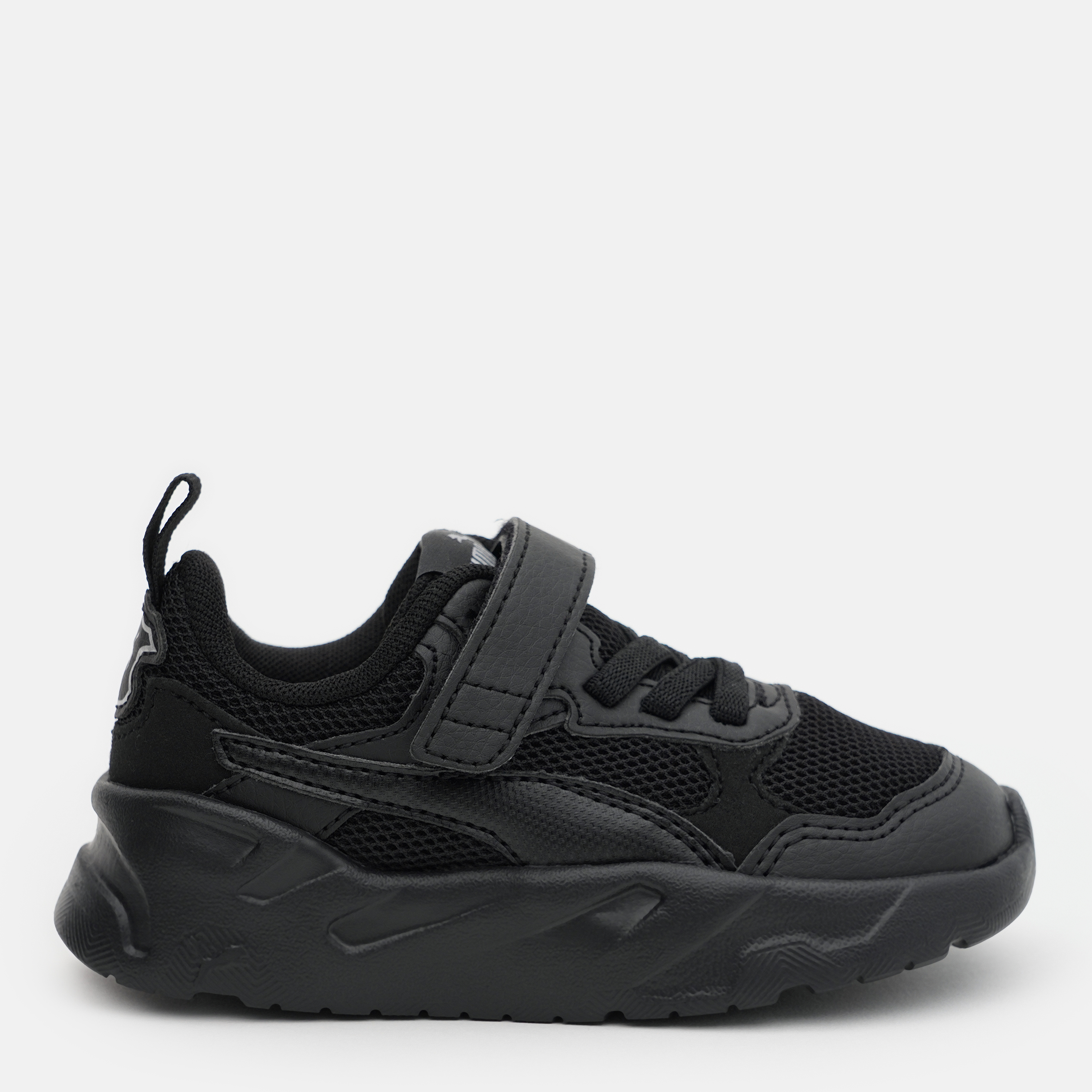 Акція на Дитячі кросівки для хлопчика Puma Trinity AC+ Inf 39084002 26 (8.5) Puma Black/Puma Black/Puma Silver від Rozetka