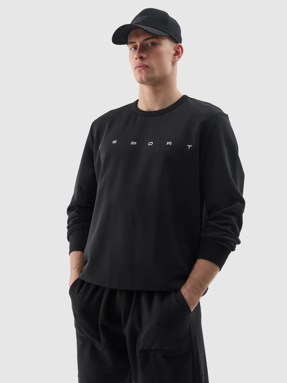 Акція на Світшот чоловічий 4F Sweatshirt M1009 4FWSS24TSWSM1009-20S M Чорний від Rozetka