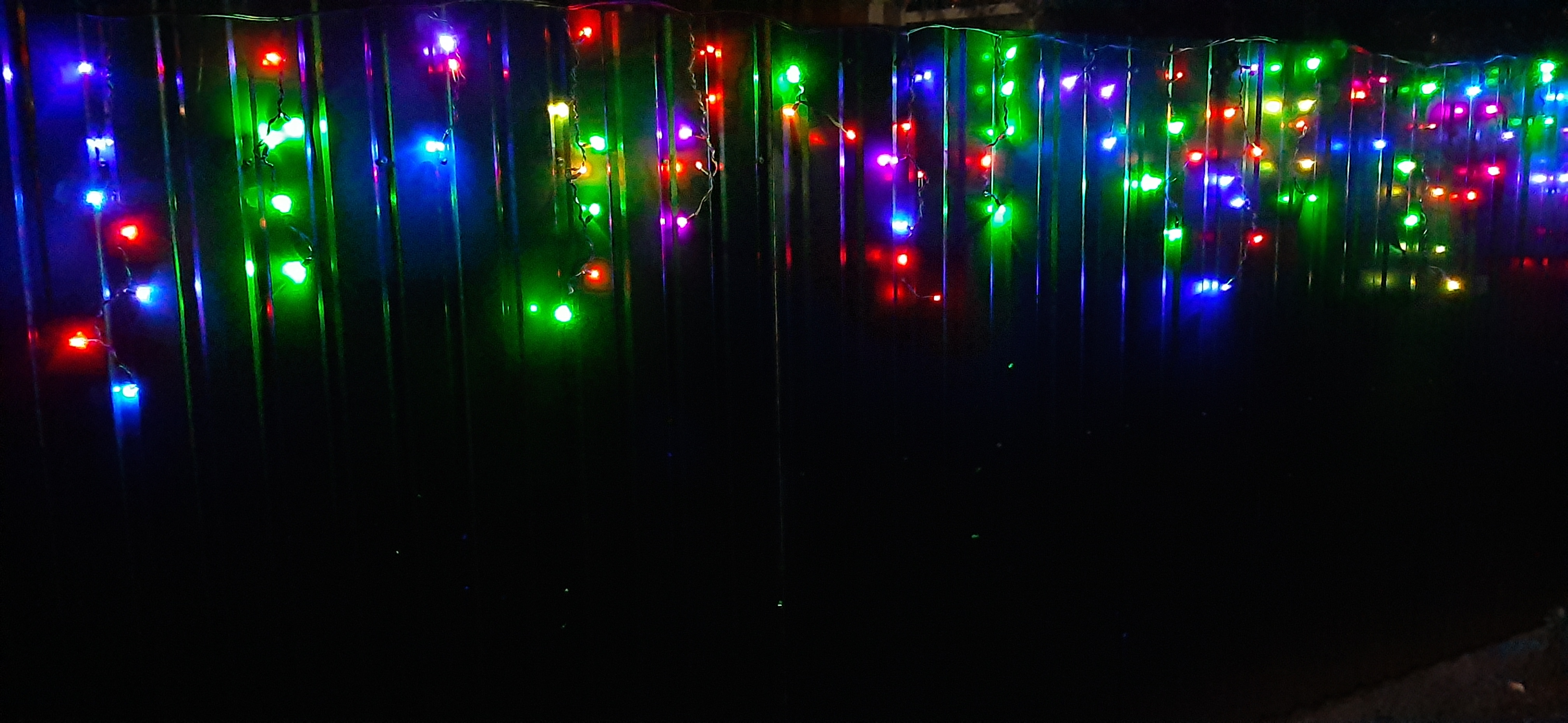

Уличная новогодняя гирлянда Бахрома 10м 200 LED, Multi Function мульти свечение (красный, зелёный, синий)