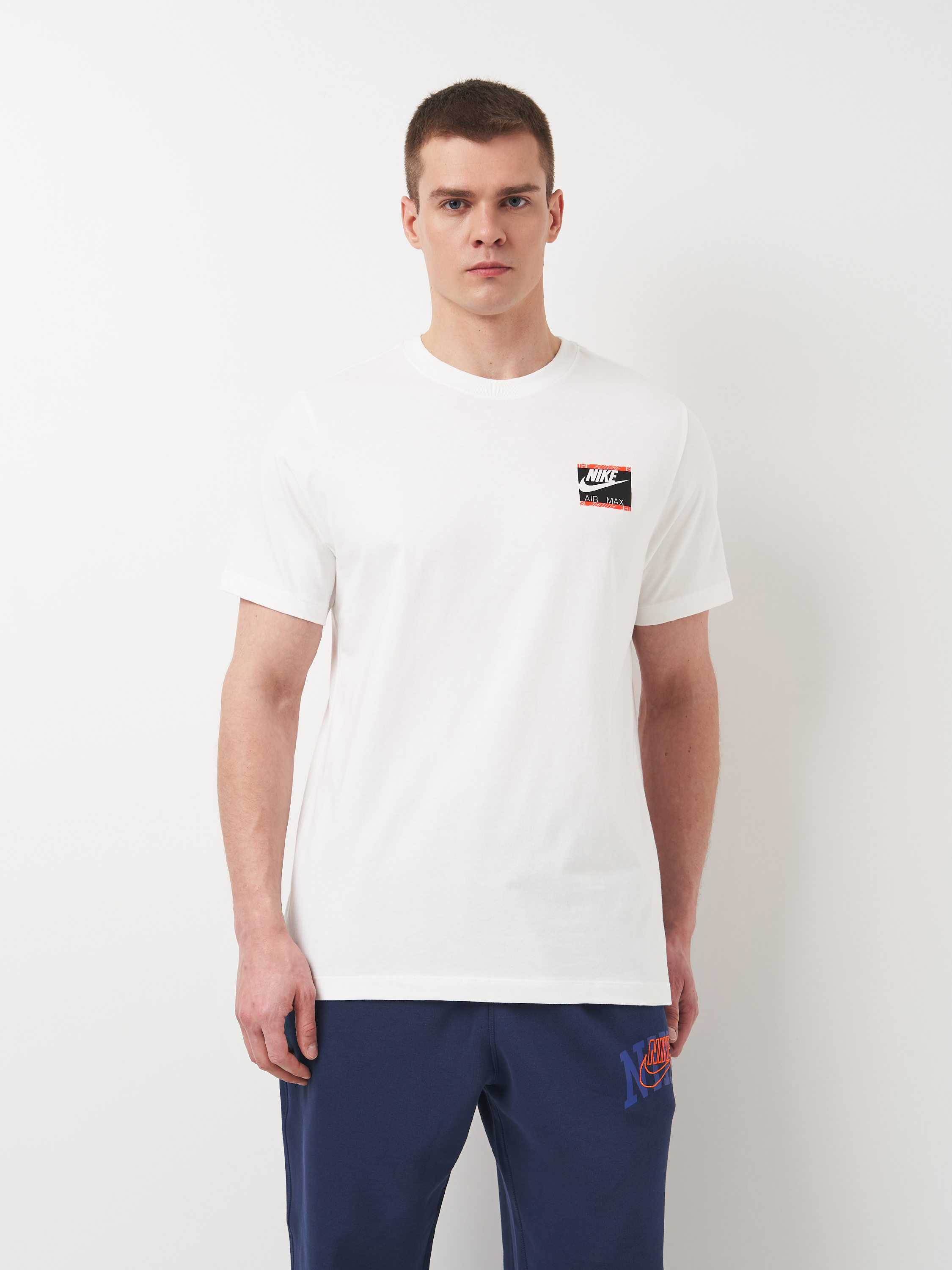 Акція на Футболка довга чоловіча Nike U Nsw Tee Am Day Lbr Air FQ3756-100 L Біла з принтом від Rozetka