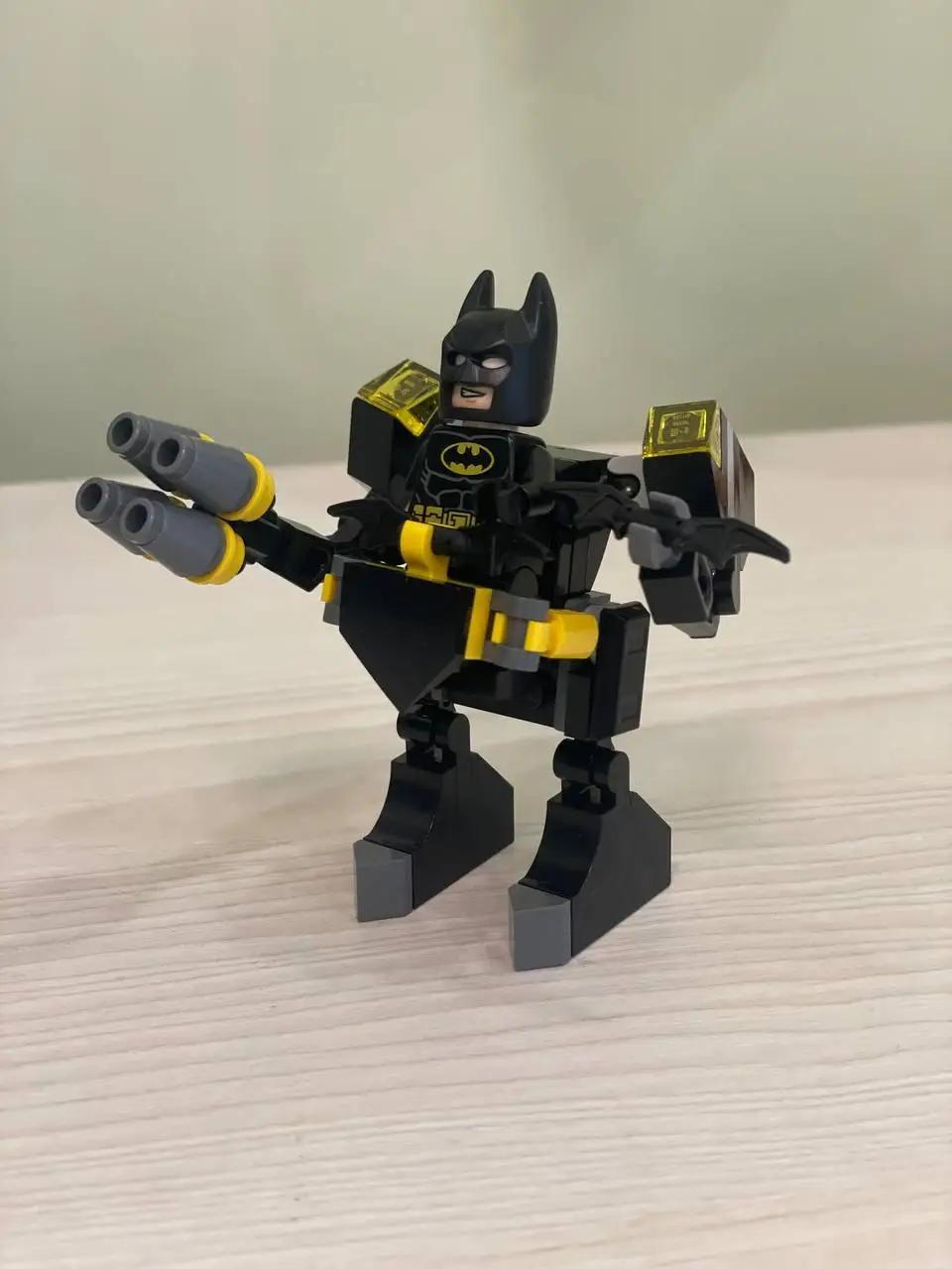 Lego Batman минифигурка Бемен робот механик Batman and Mega Mech 212401 –  фото, отзывы, характеристики в интернет-магазине ROZETKA от продавца:  DinoTop | Купить в Украине: Киеве, Харькове, Днепре, Одессе, Запорожье,  Львове