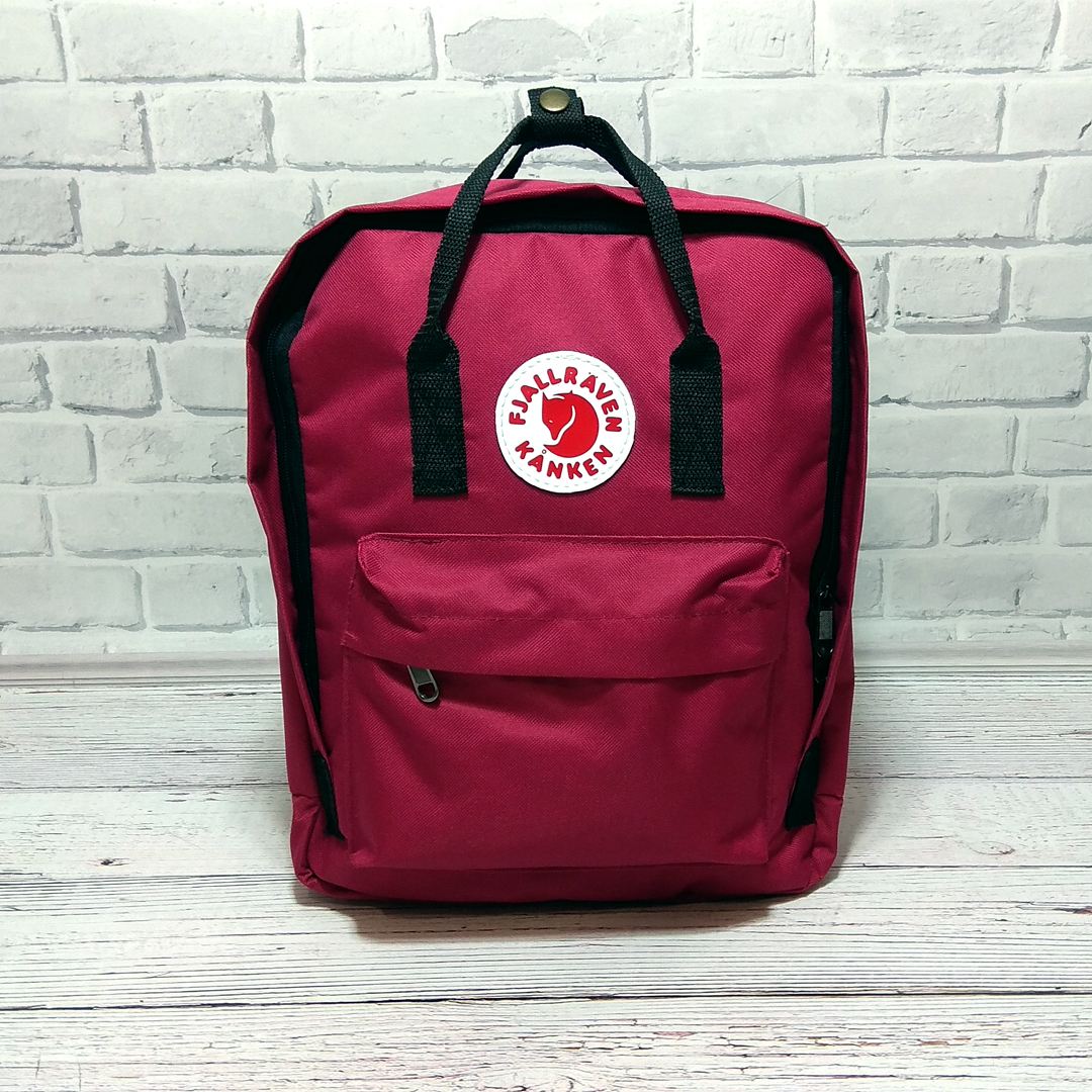 

Рюкзак Fjallraven Kanken Classic бордовый с черным