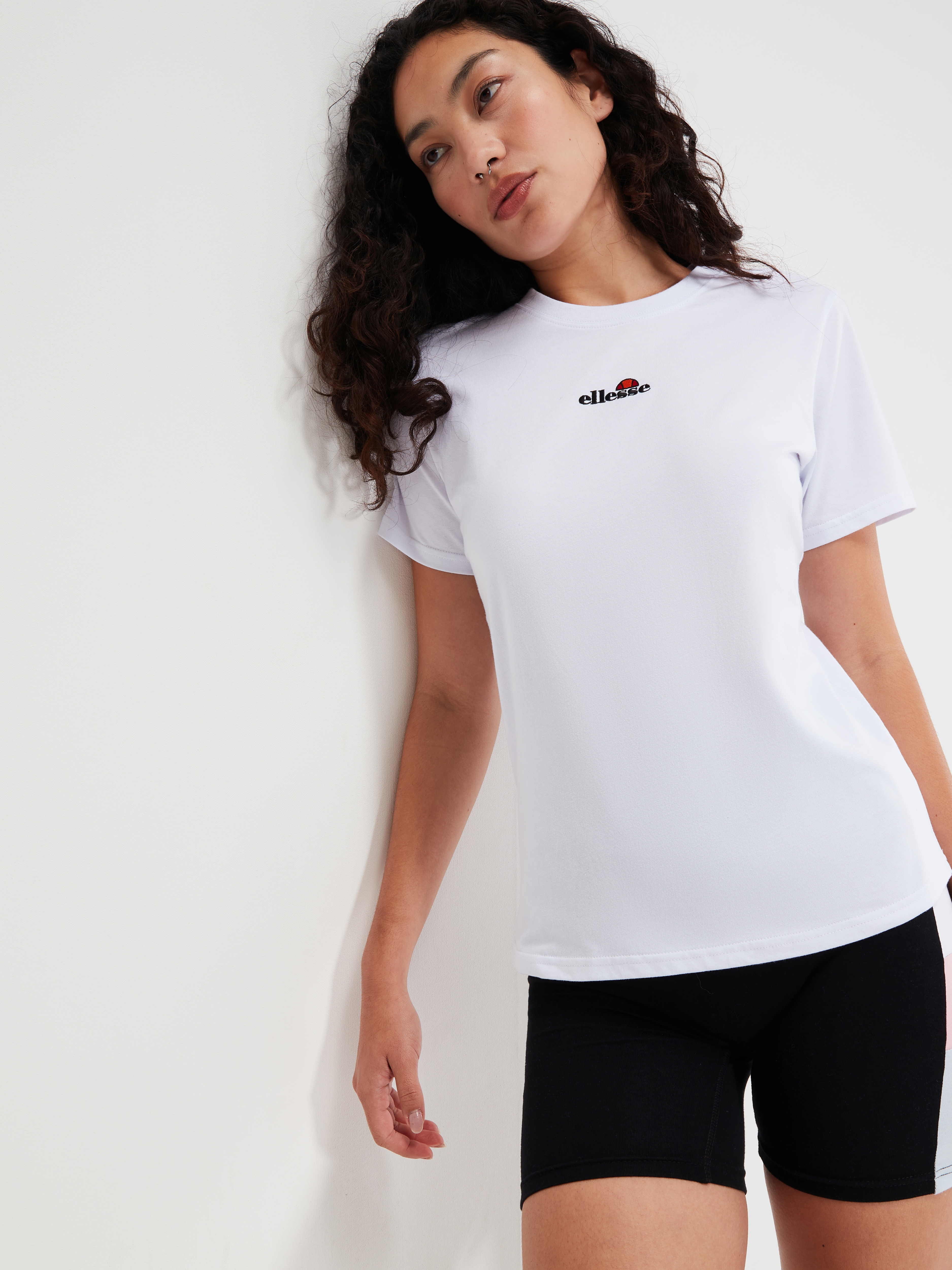 Акція на Футболка бавовняна довга жіноча Ellesse SGV19977-908 14 Біла від Rozetka