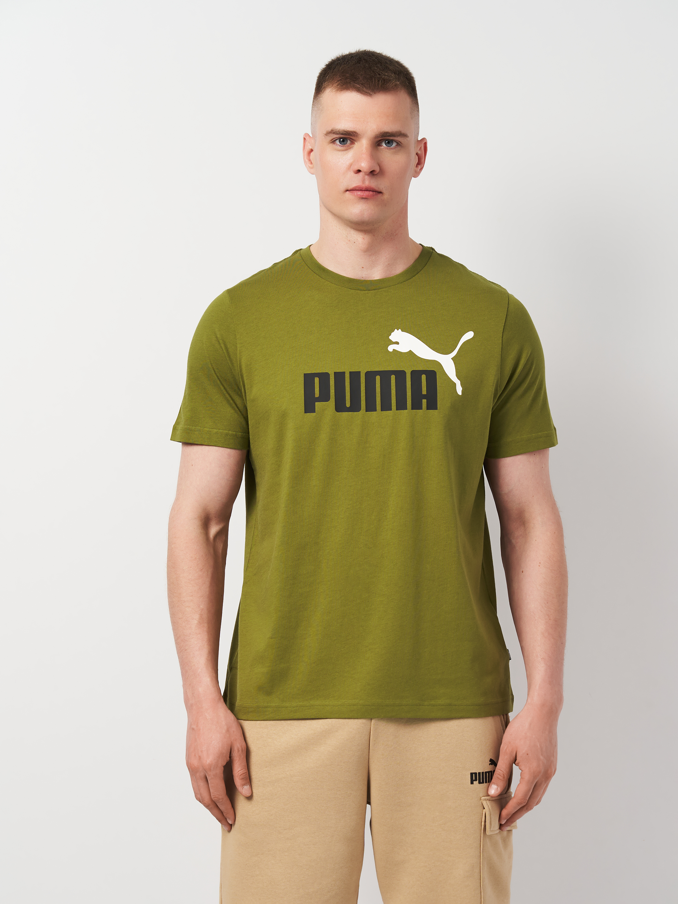 Акція на Футболка чоловіча Puma Essentials+ 58675935 M Оливкова з принтом від Rozetka
