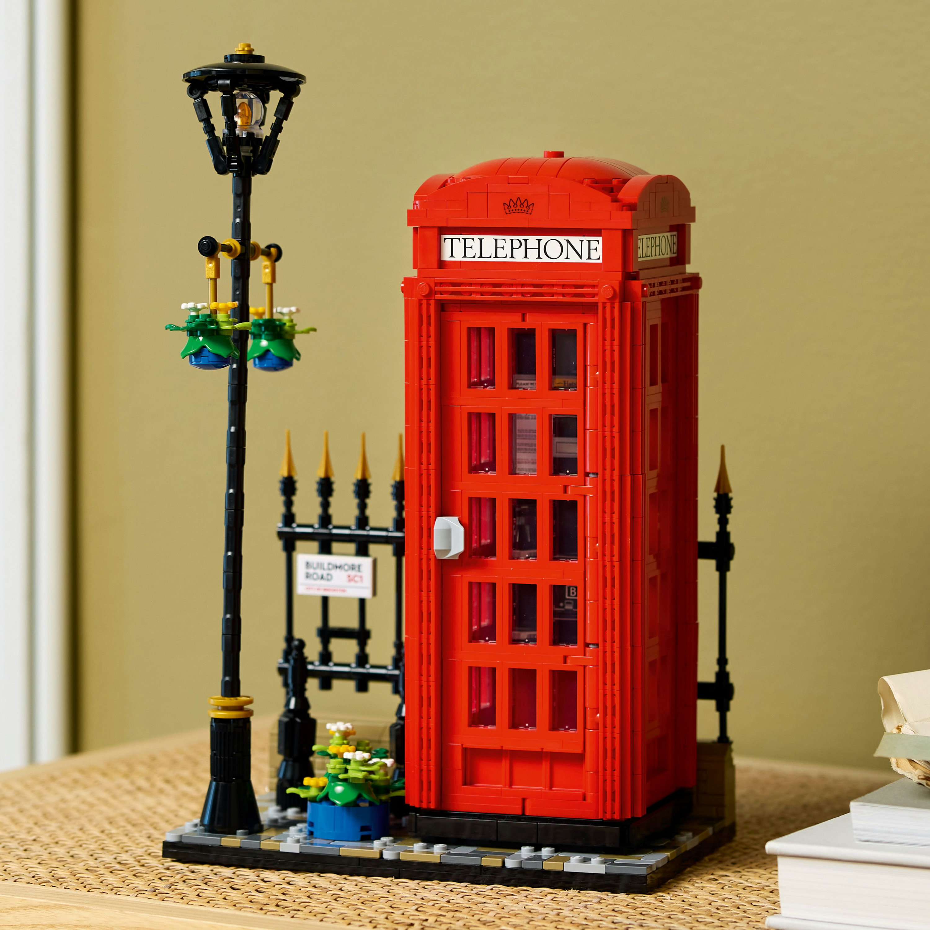 Конструктор LEGO Ideas Красная лондонская телефонная будка 1460 деталей  (21347) – фото, отзывы, характеристики в интернет-магазине ROZETKA | Купить  в Украине: Киеве, Харькове, Днепре, Одессе, Запорожье, Львове