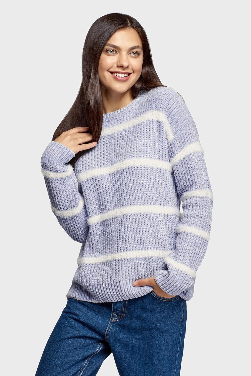 

Женский сиреневый свитер Oodji M 63805338/49487/8012S