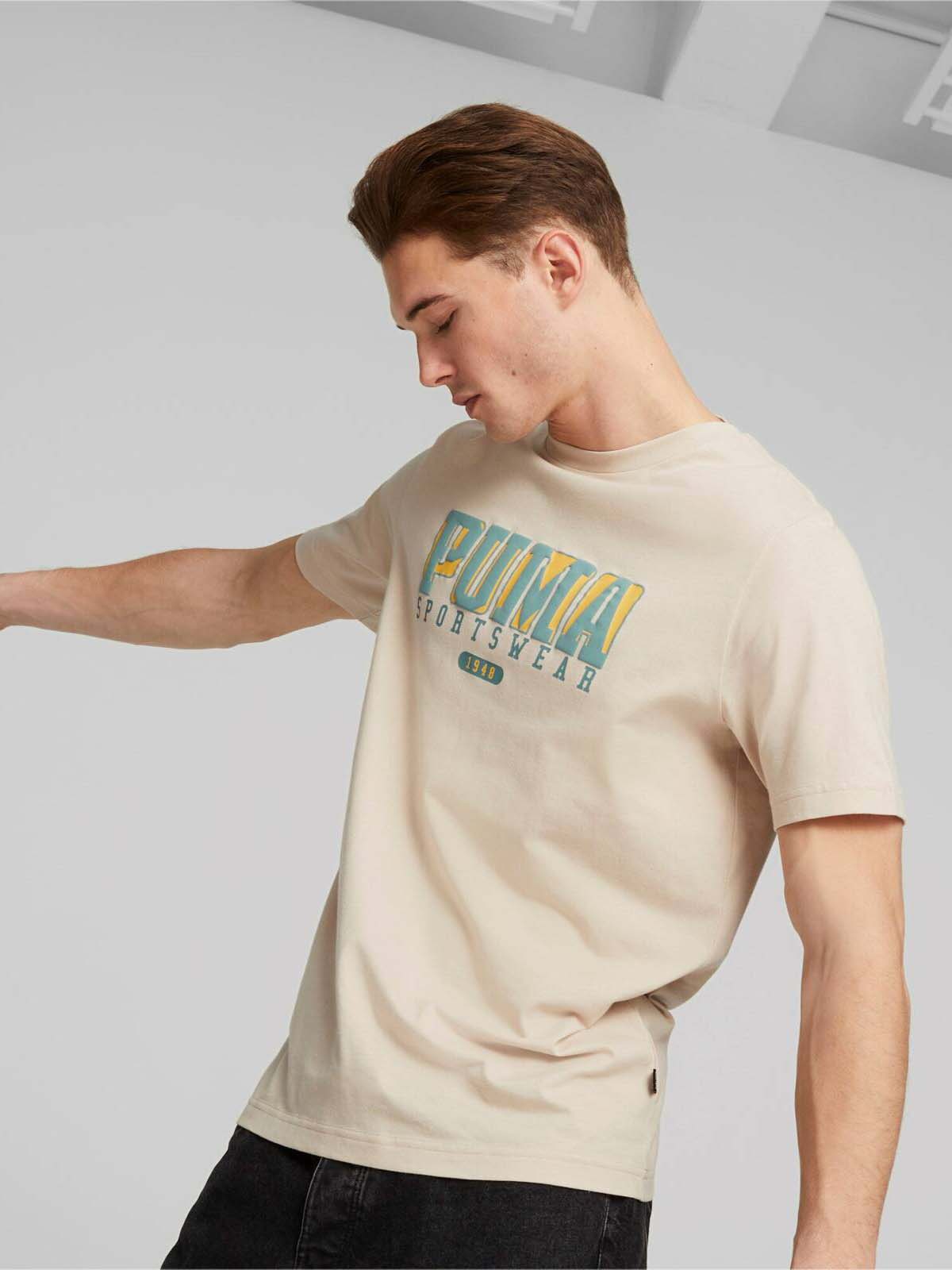 Акція на Футболка бавовняна довга чоловіча Puma GRAPHICS Retro Tee 67448688 L Granola від Rozetka