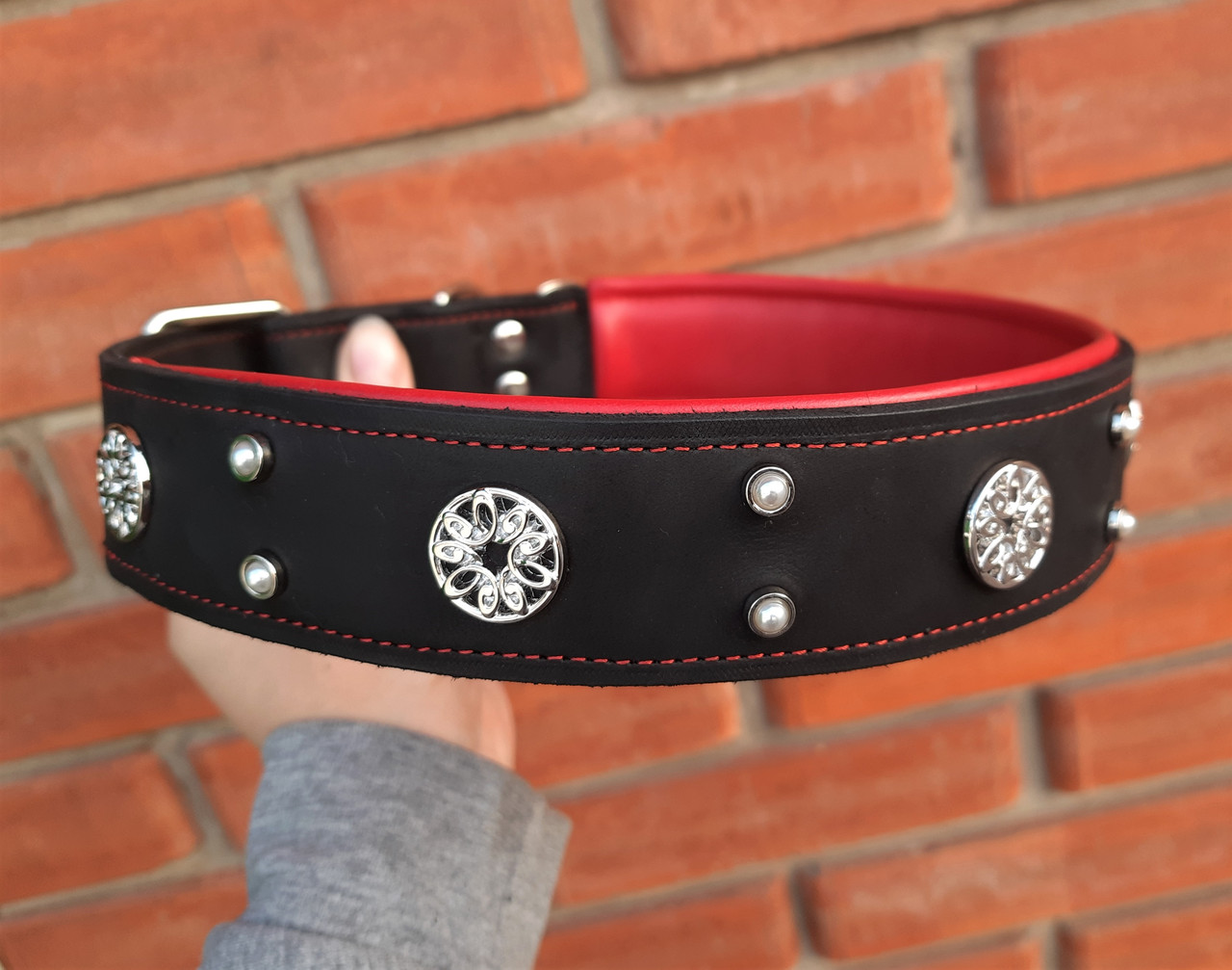 

Кожаный ошейник для собаки (ld097) Lockdog L (45-55 см) Черно-красный 000139370