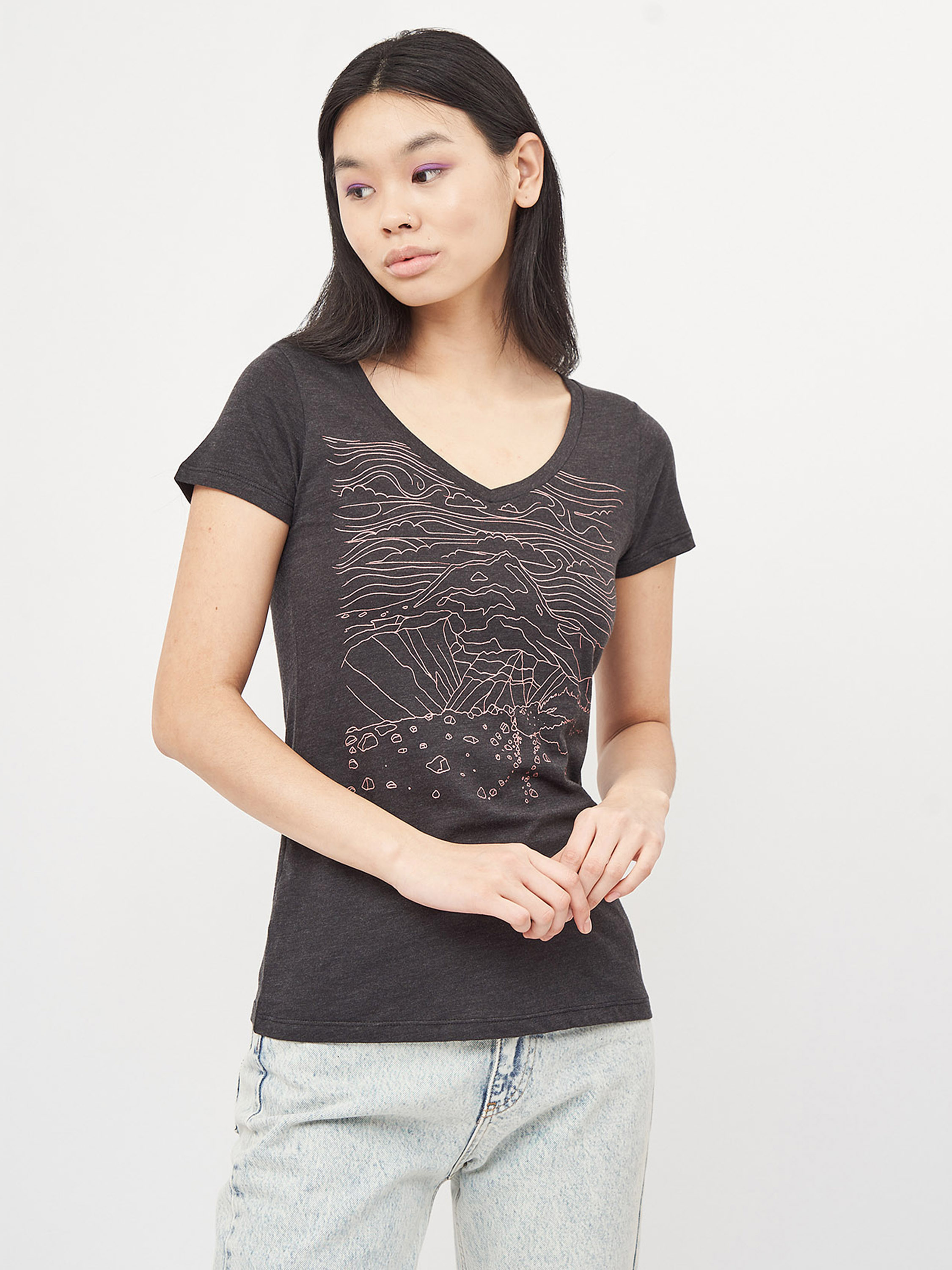 

Футболка Columbia Hidden Lake V Neck Tee 1885931-010 XS