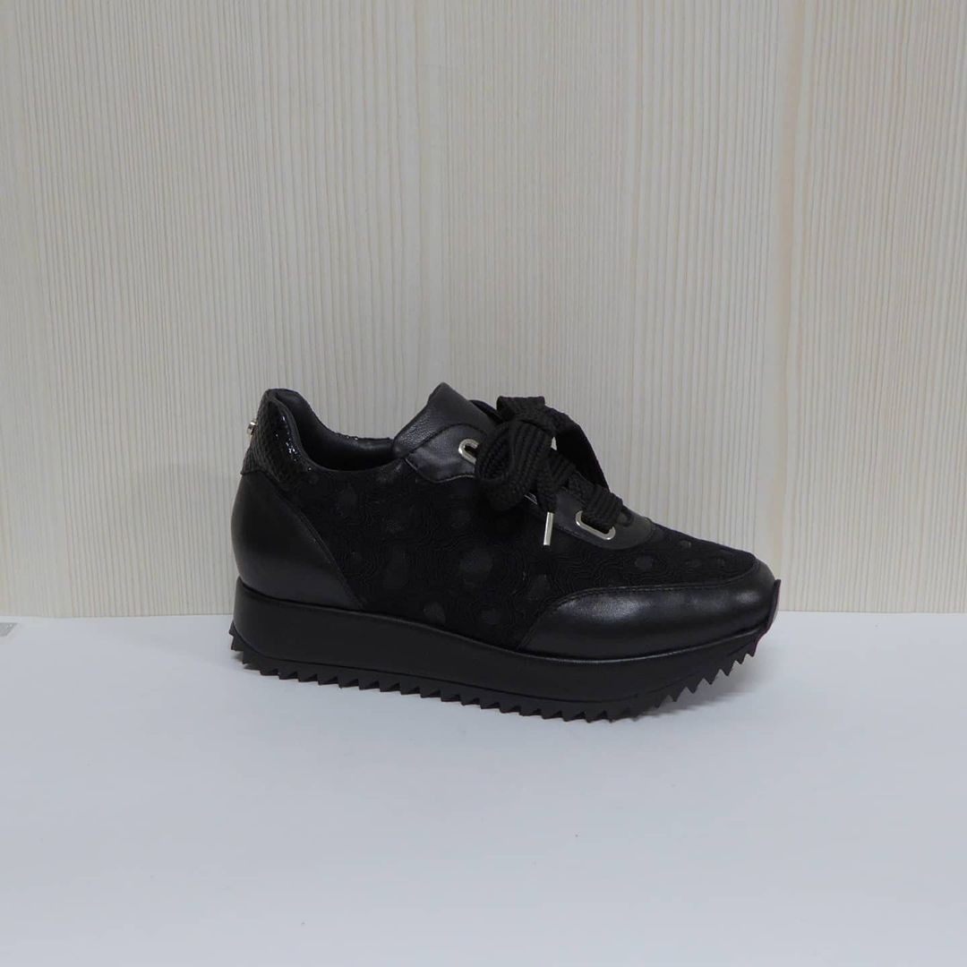 

Кросівки Kelton 37 Чорні 23093