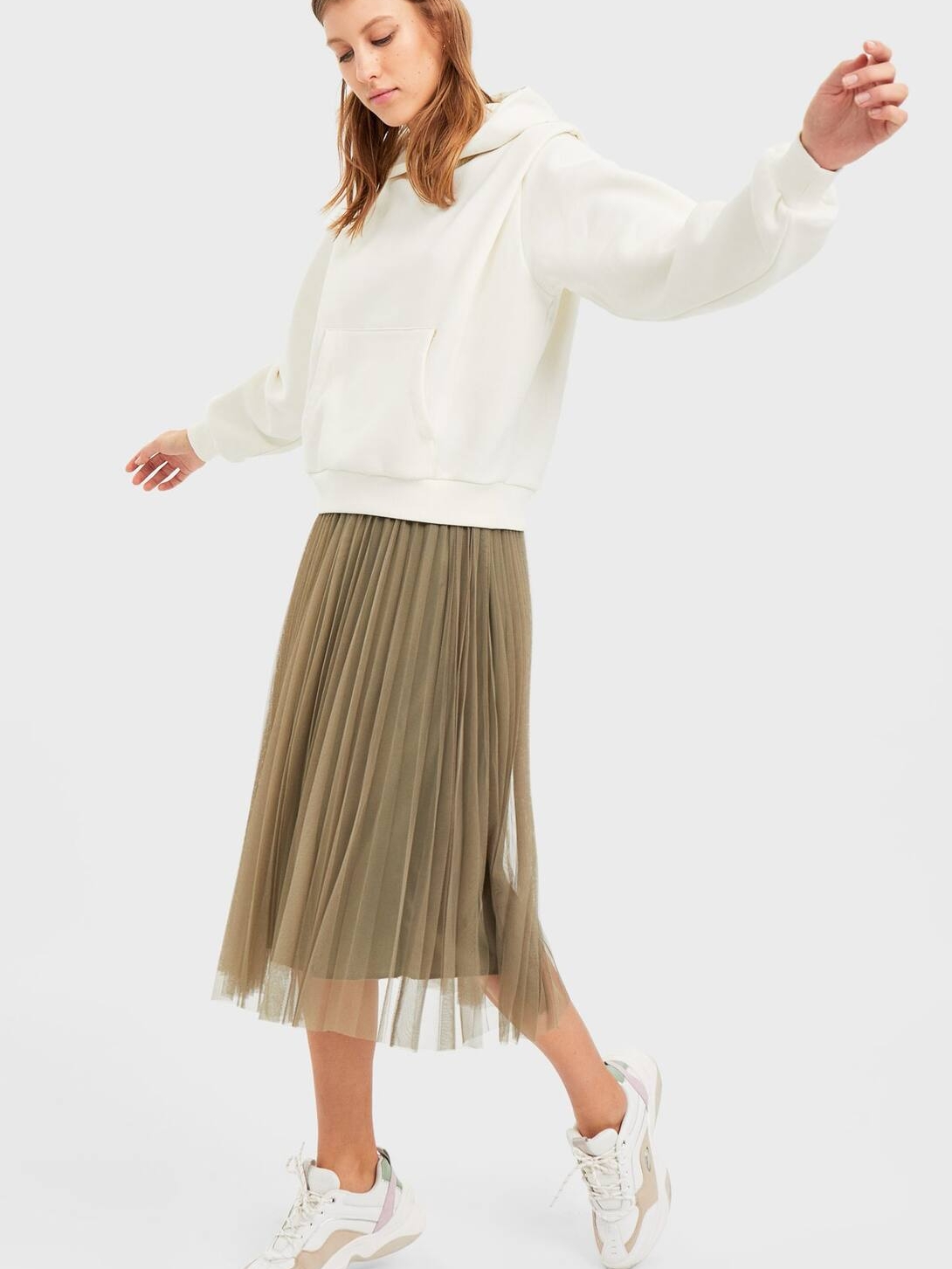 

Юбка Stradivarius 04651312552 XS Хаки