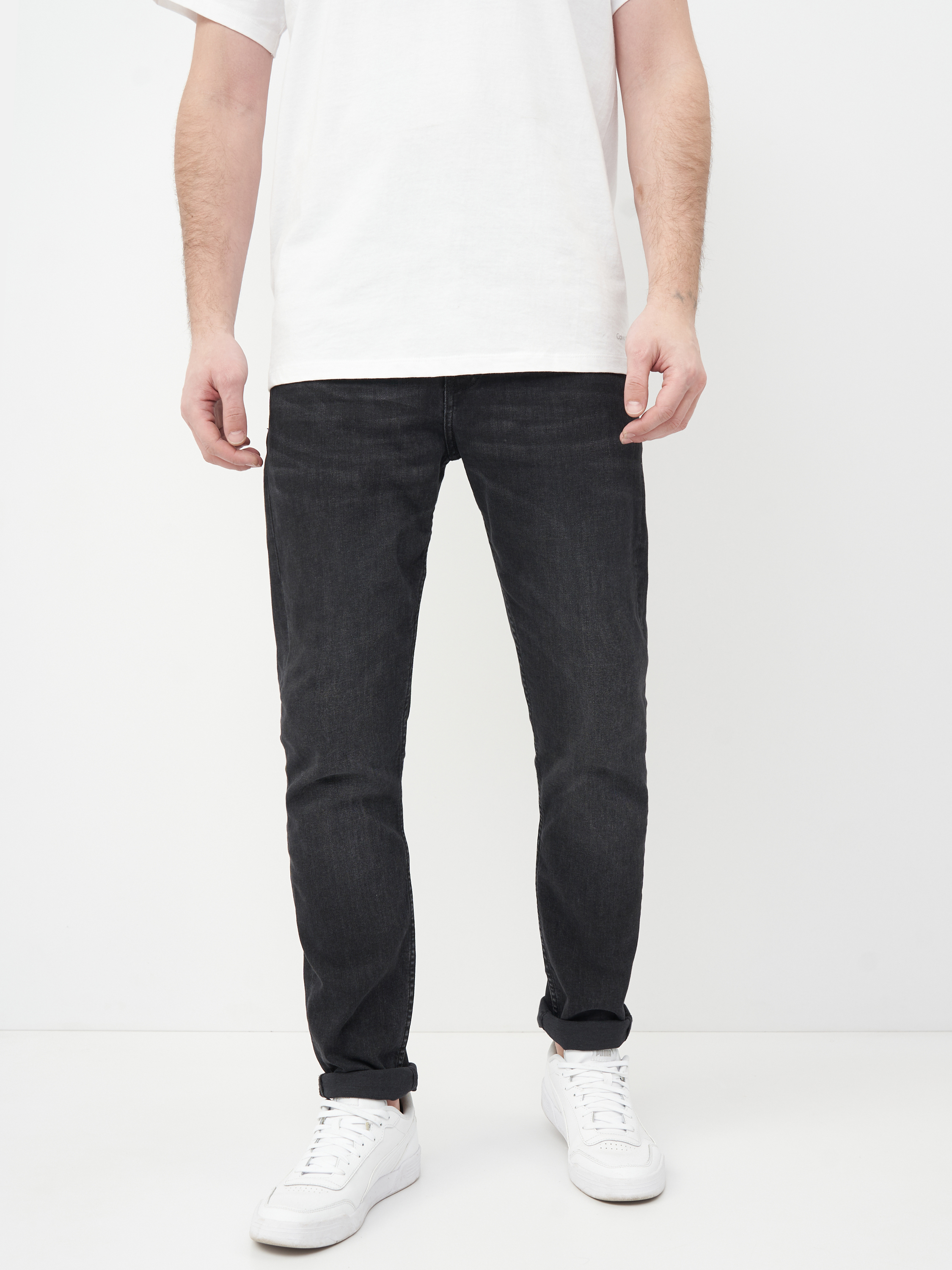 

Джинсы Calvin Klein Jeans Ckj 058 Slim Taper J30J316145-1BZ 31 Grey