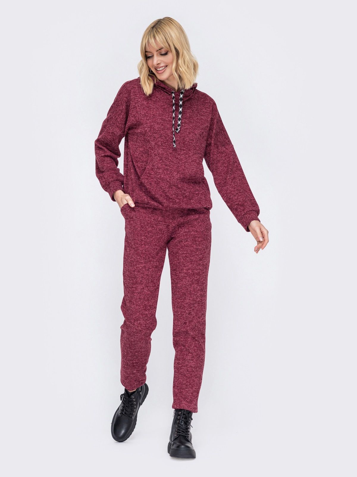 

Спортивный костюм Dressa 52799 48-50 Бордовый