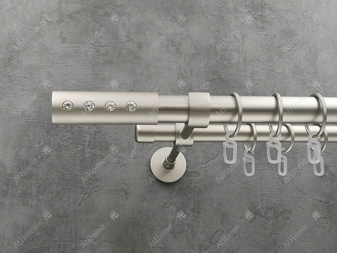 

Карниз Quadrum Алюр 240 см двойной модерн Сатин 25/19 мм гладкая (кольца с крючками)