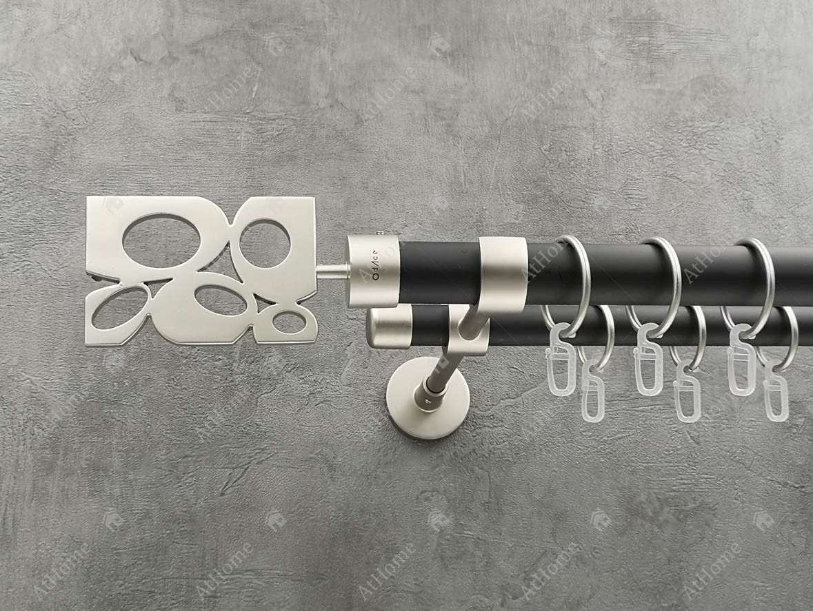 

Карниз Quadrum Бисет 160 см двойной модерн Сатин/черный матовый 25/19 мм гладкая (кольца с крючками)