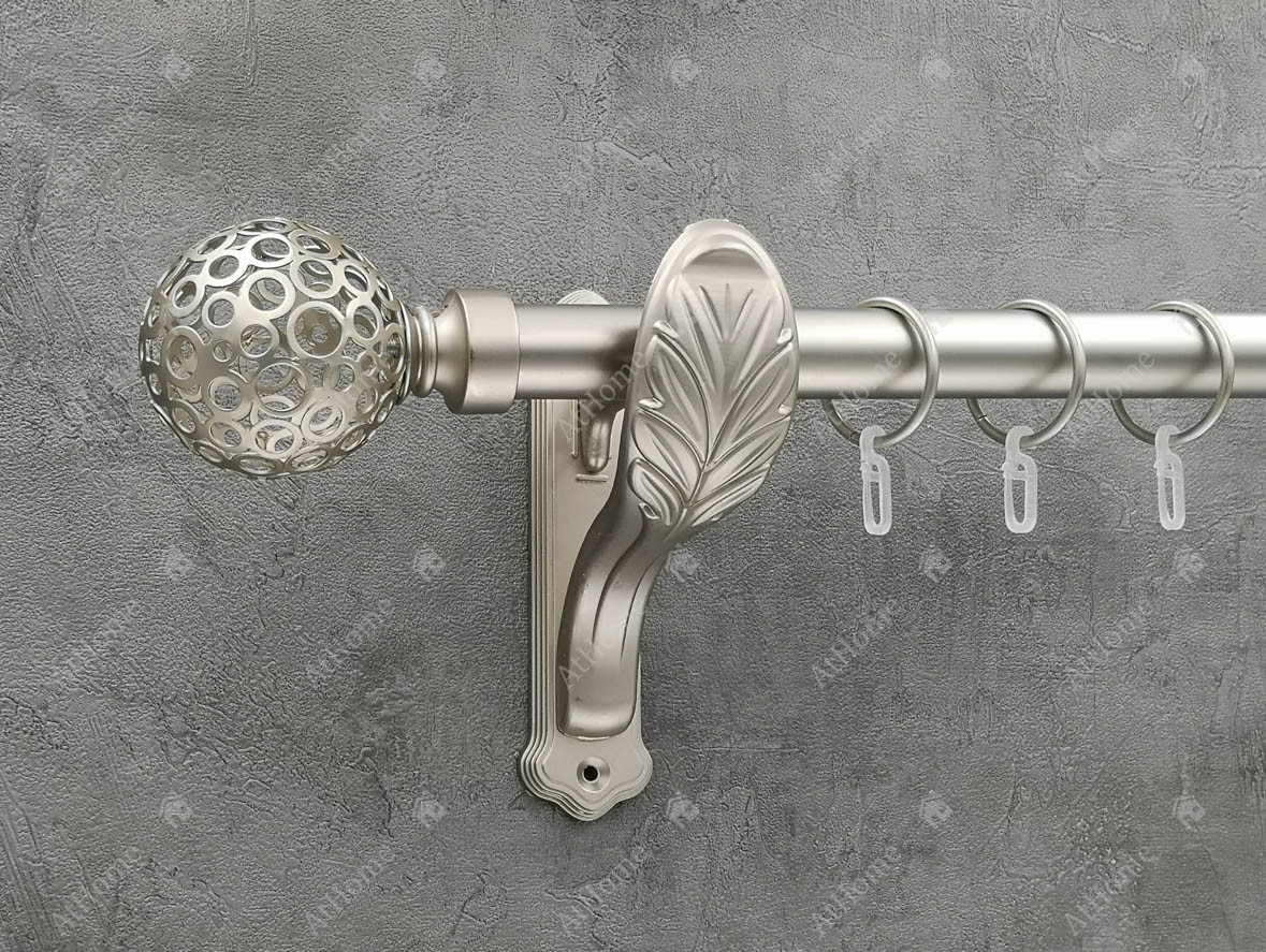 

Карниз Quadrum Савона 200 см одинарный Сатин ретро 25 мм гладкая (кольца с крючками)