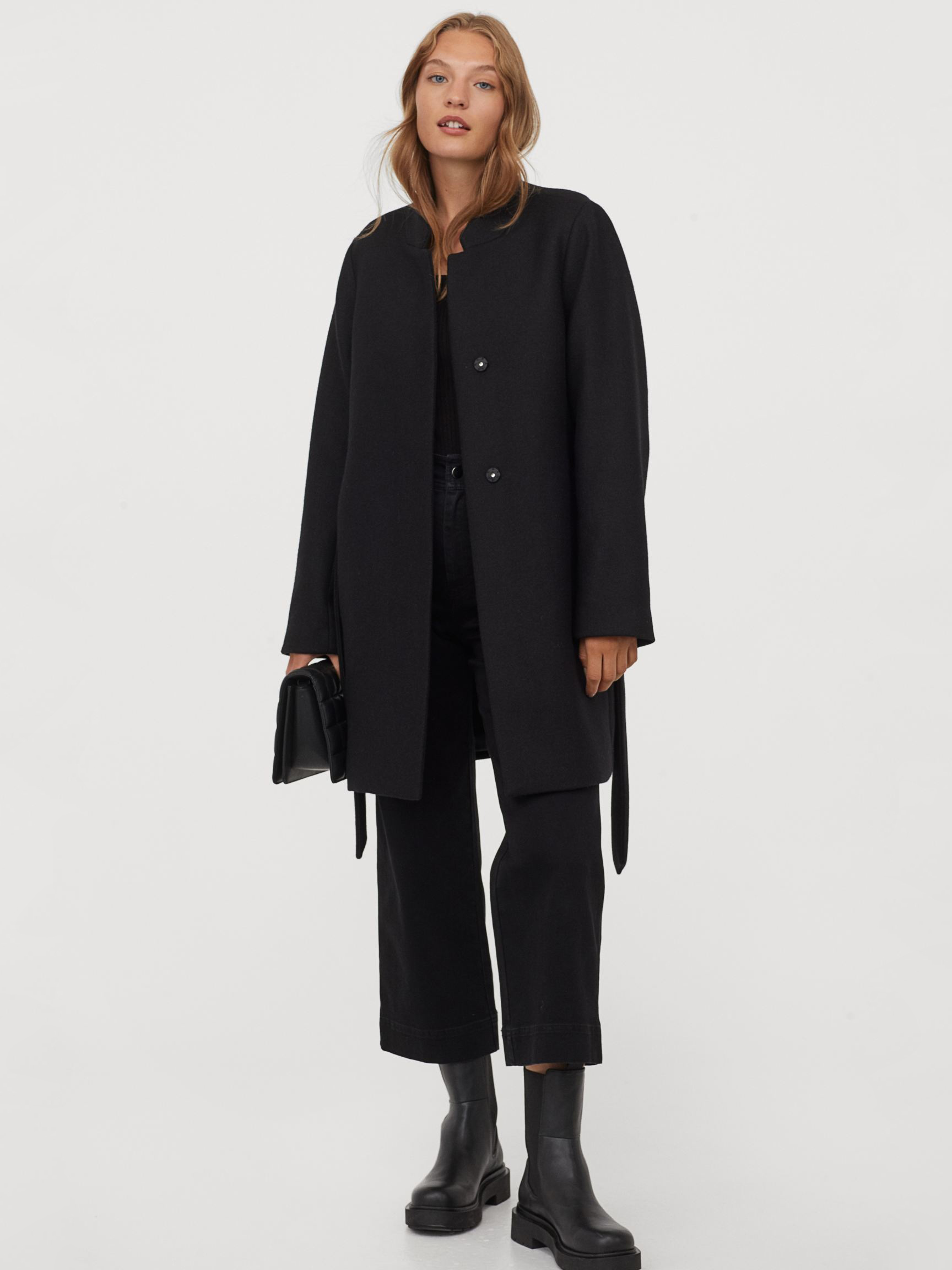

Пальто H&M 060918944 46 Черное