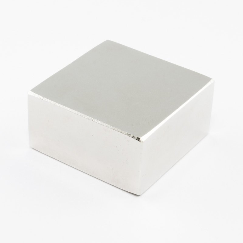 

Неодимовый магнит ONYX-MAGNET 40х40х20 мм Сила: 100кг N42 NdFeB квадрат